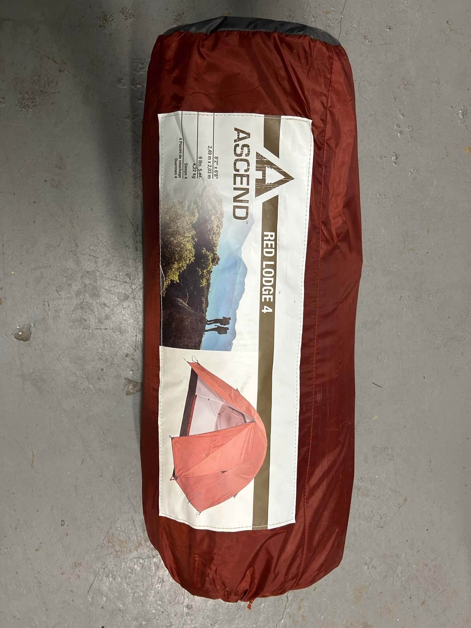 USED Ascend Red Lodge 4 Tent + Sleeping Bag Bundle