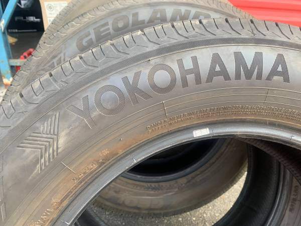 SET of 265/60/20 M+S 112H Yokohama Geolandar X-CV GO57 90% tread - photo 3