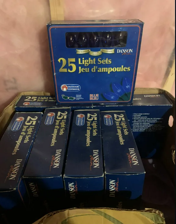 BULK Christmas Lights – Various Types & Colors – $20/Box image indicator(2)