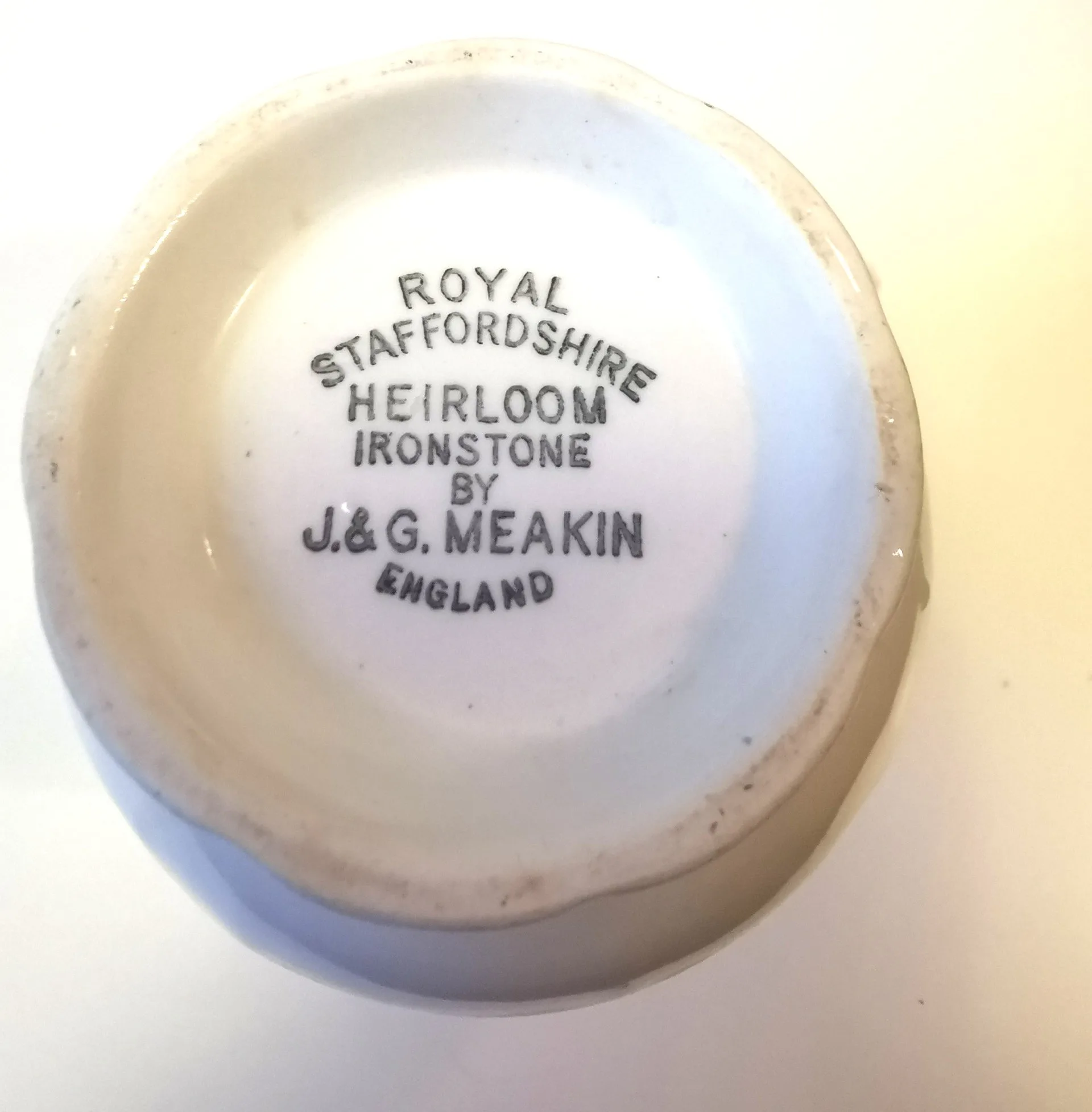 Sugar Bowl / Creamer Vintage Ironstone Royal Staffordshire image indicator(10)