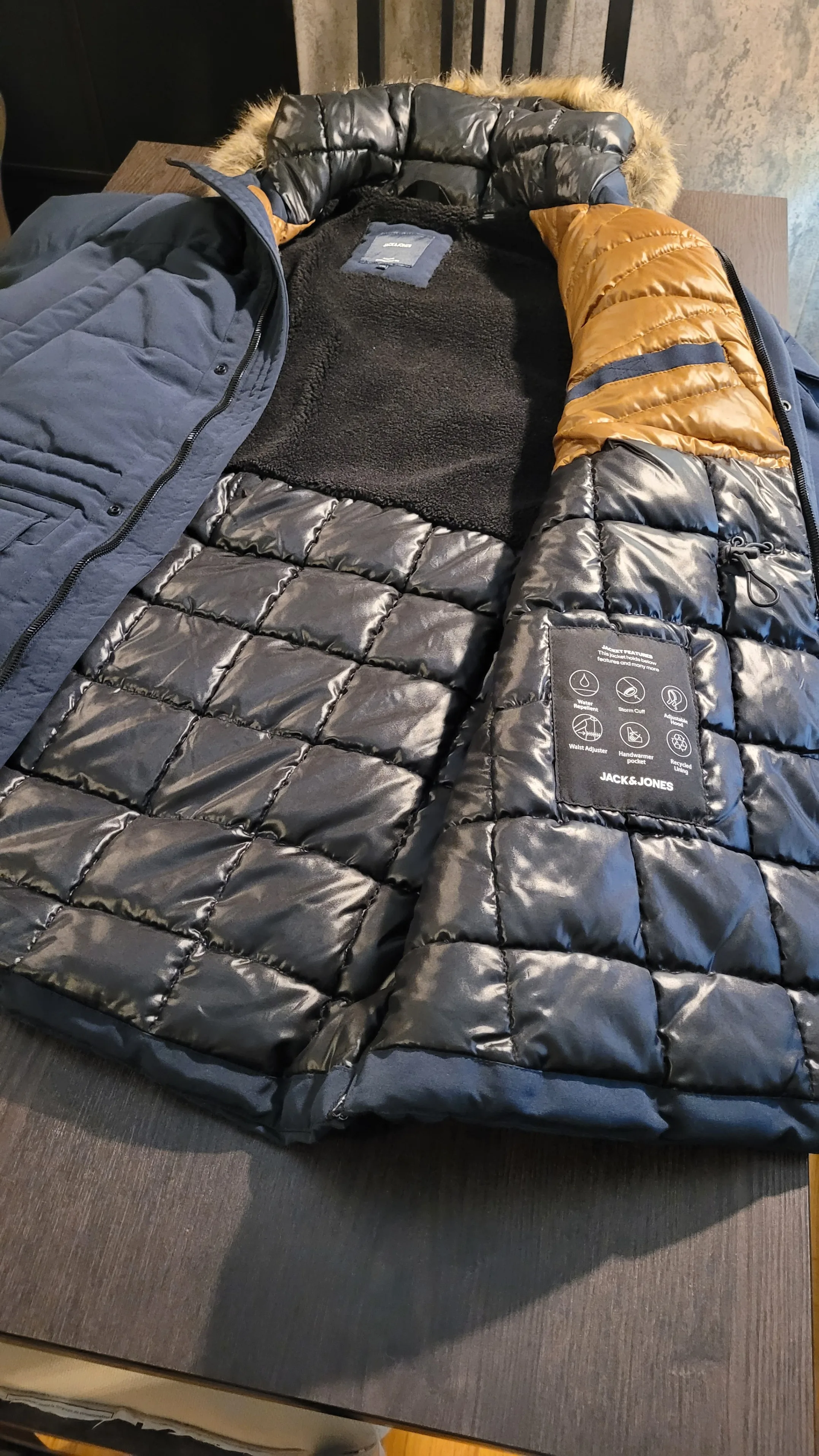 Jack & Jones Winter Jacket size XXL dark blue image indicator(5)