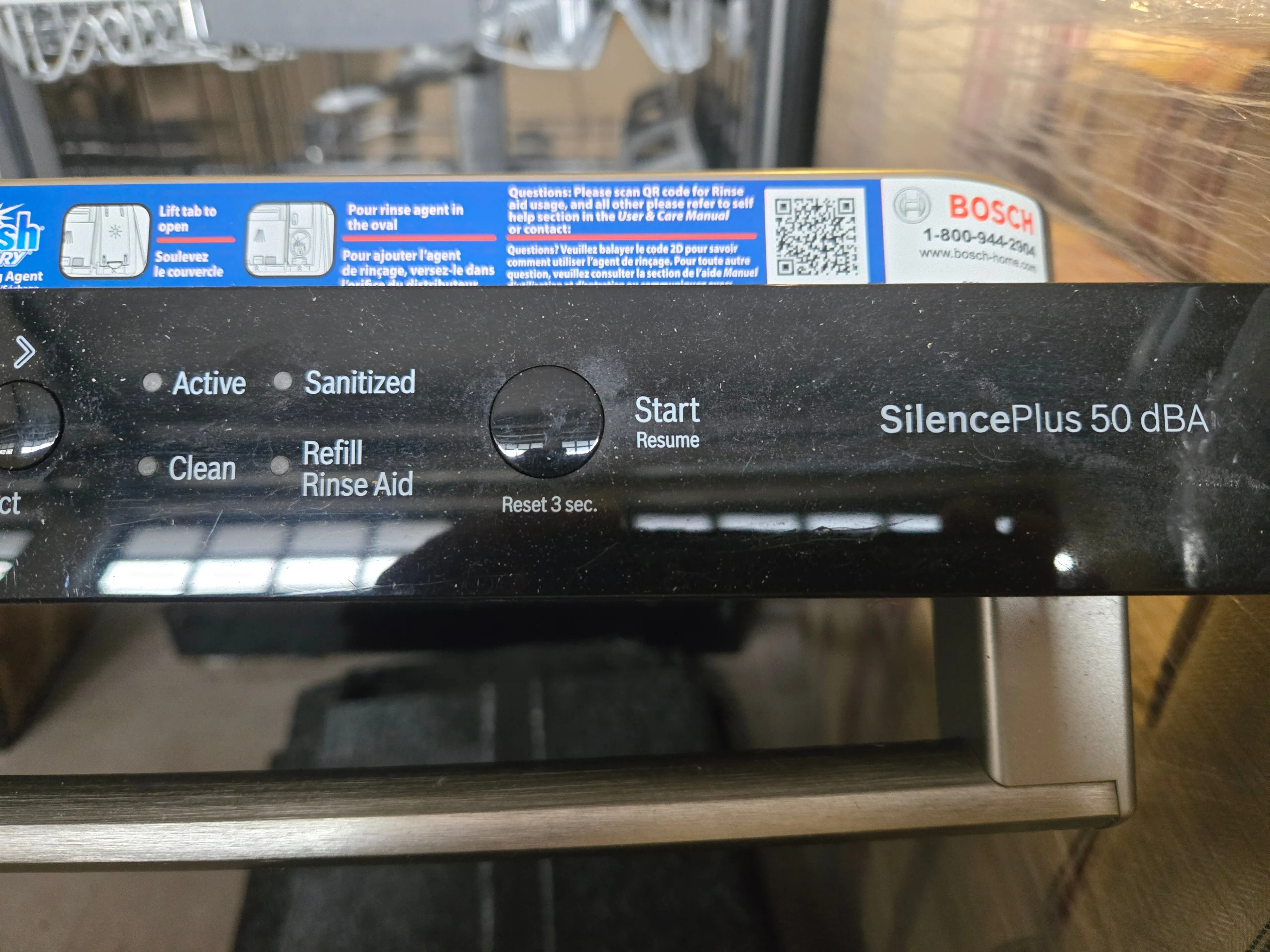 Super quiet Bosch stainless steel dishwasher for sale! image indicator(3)