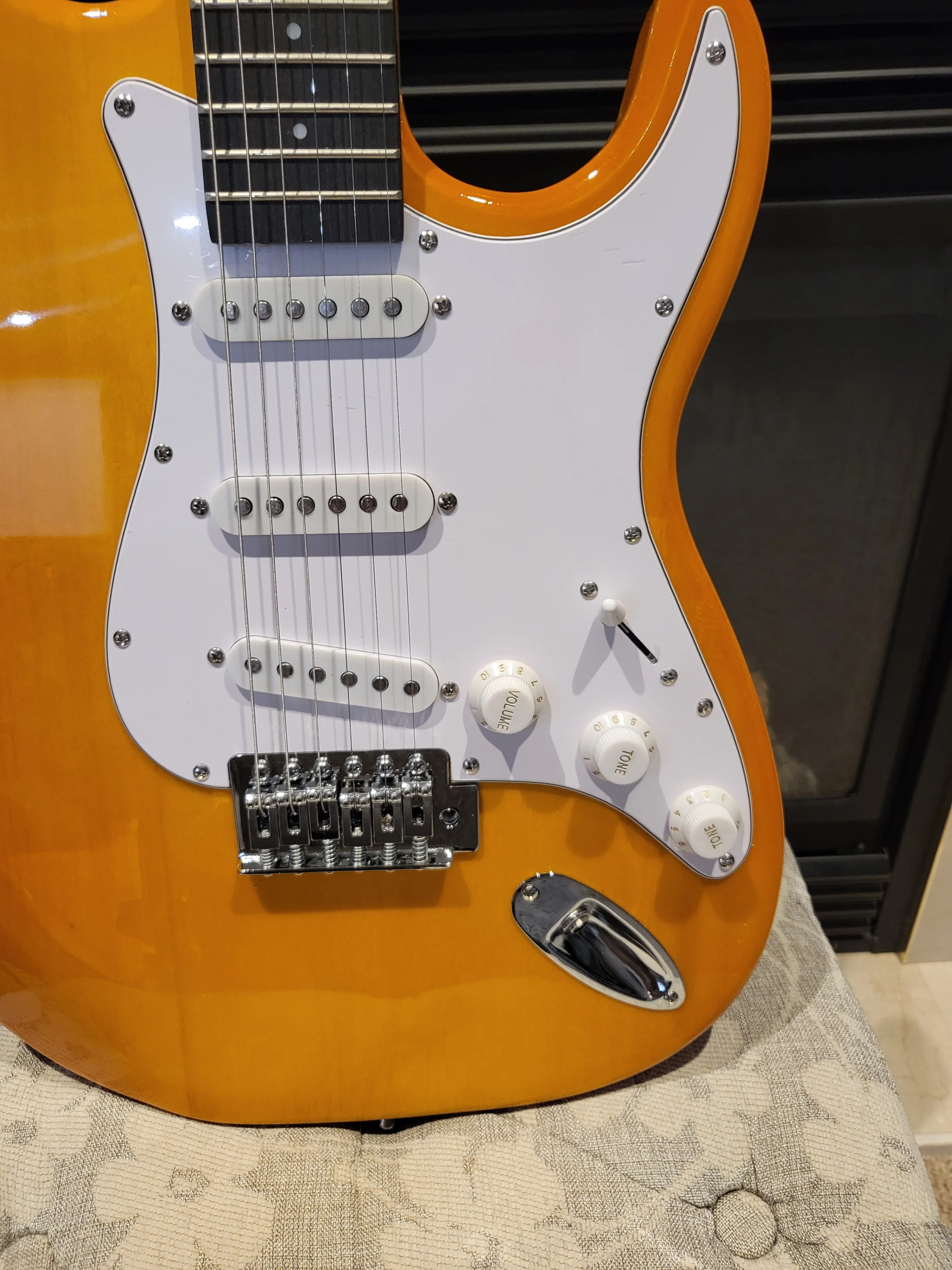 Orange Electric Guitar Solid Body Beginner for Adults/Students image indicator(2)