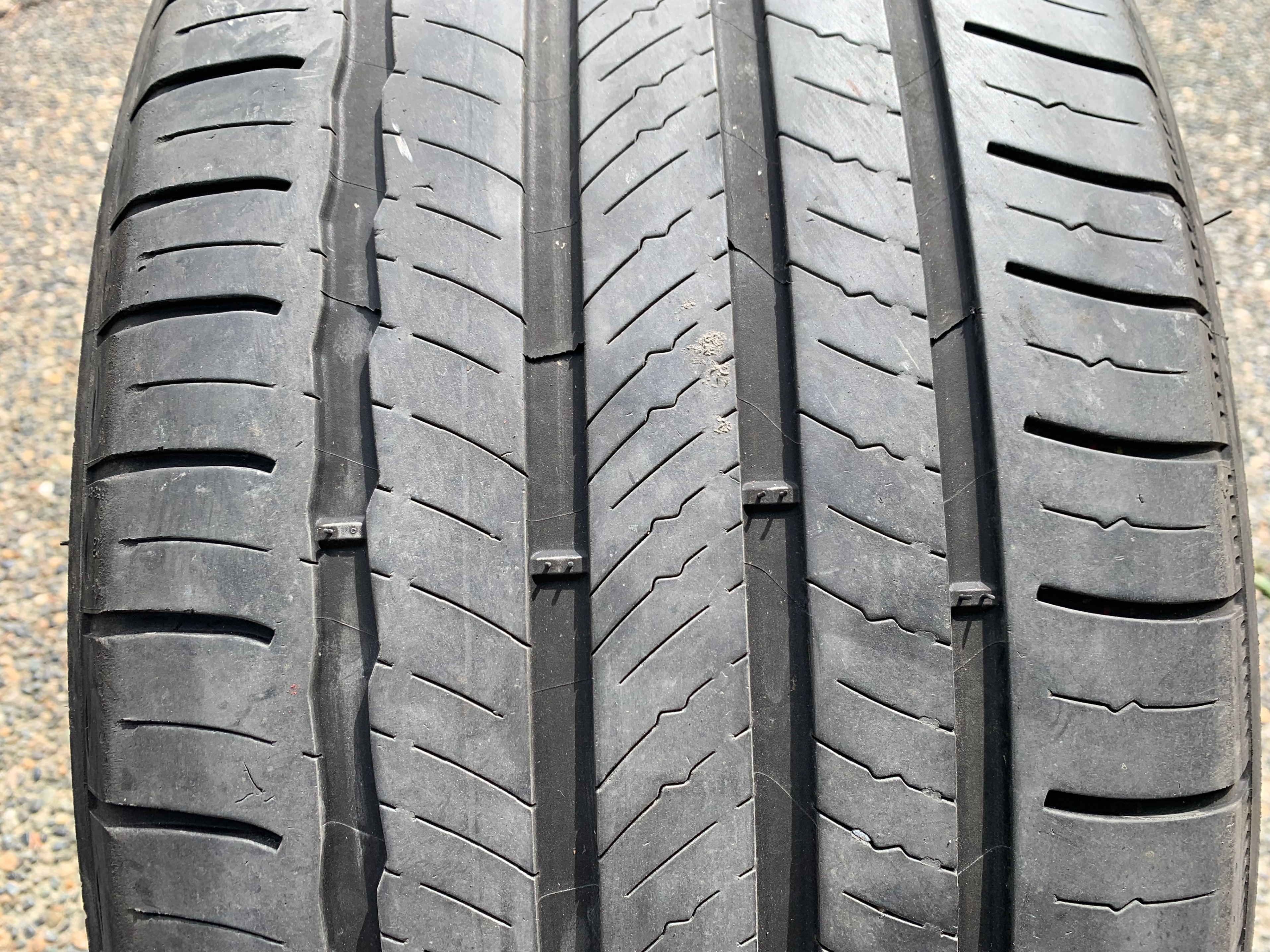 1 X single 255/45/20 M+S Michelin primacy Tour A/S 50% tread - photo 2