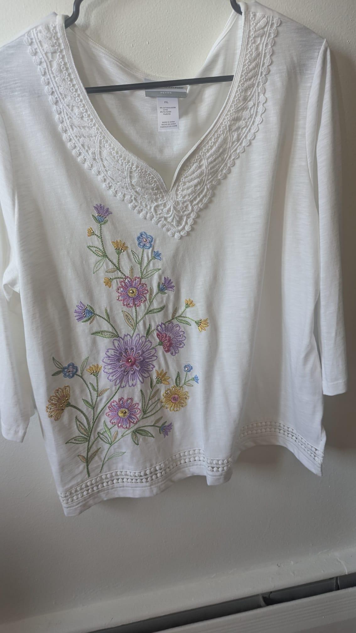 White Blouse – Women's Size