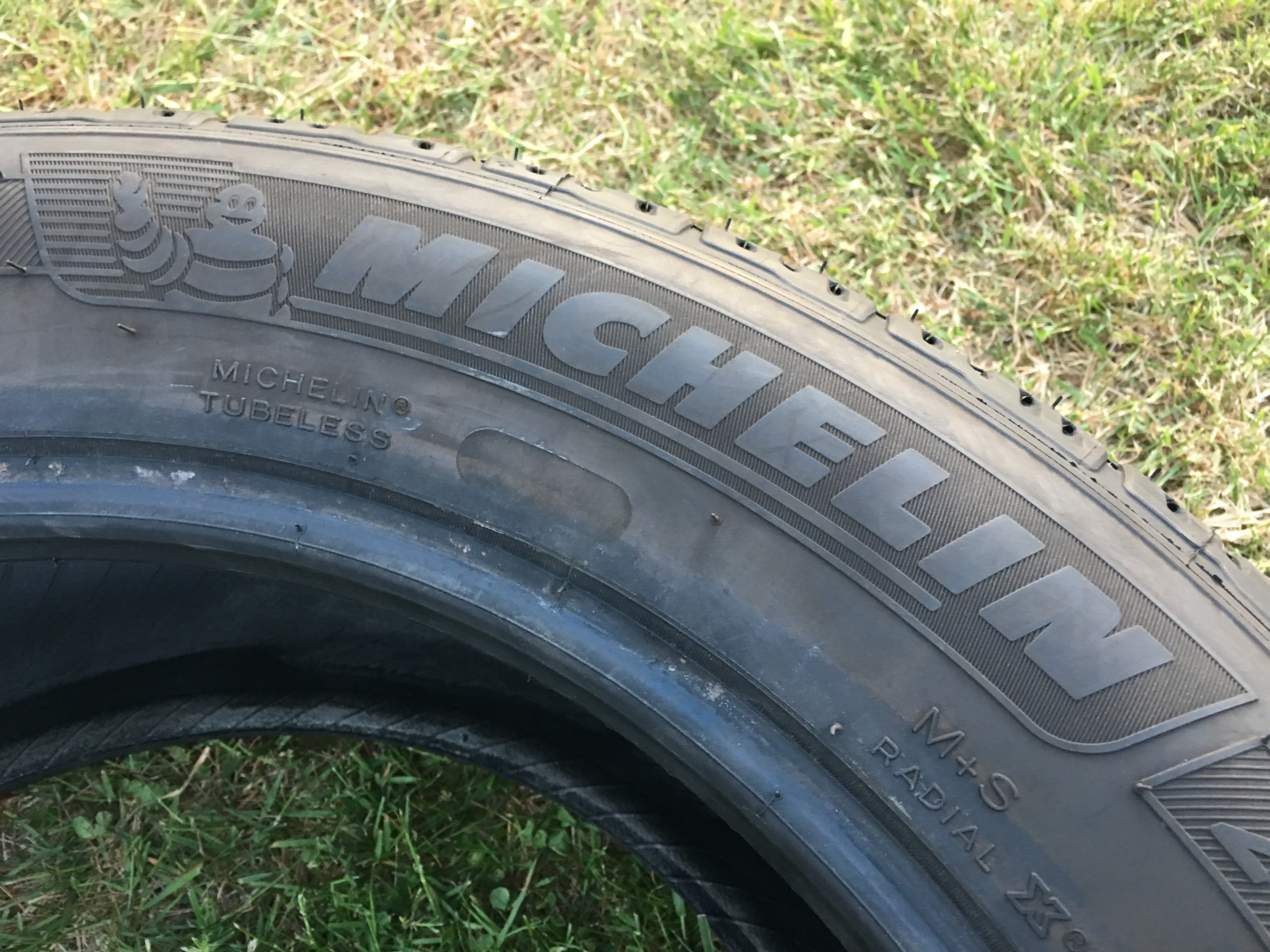 1 X single 255/55/18 XL M+S 109V Michelin Premier LTX 85% tread - photo 4