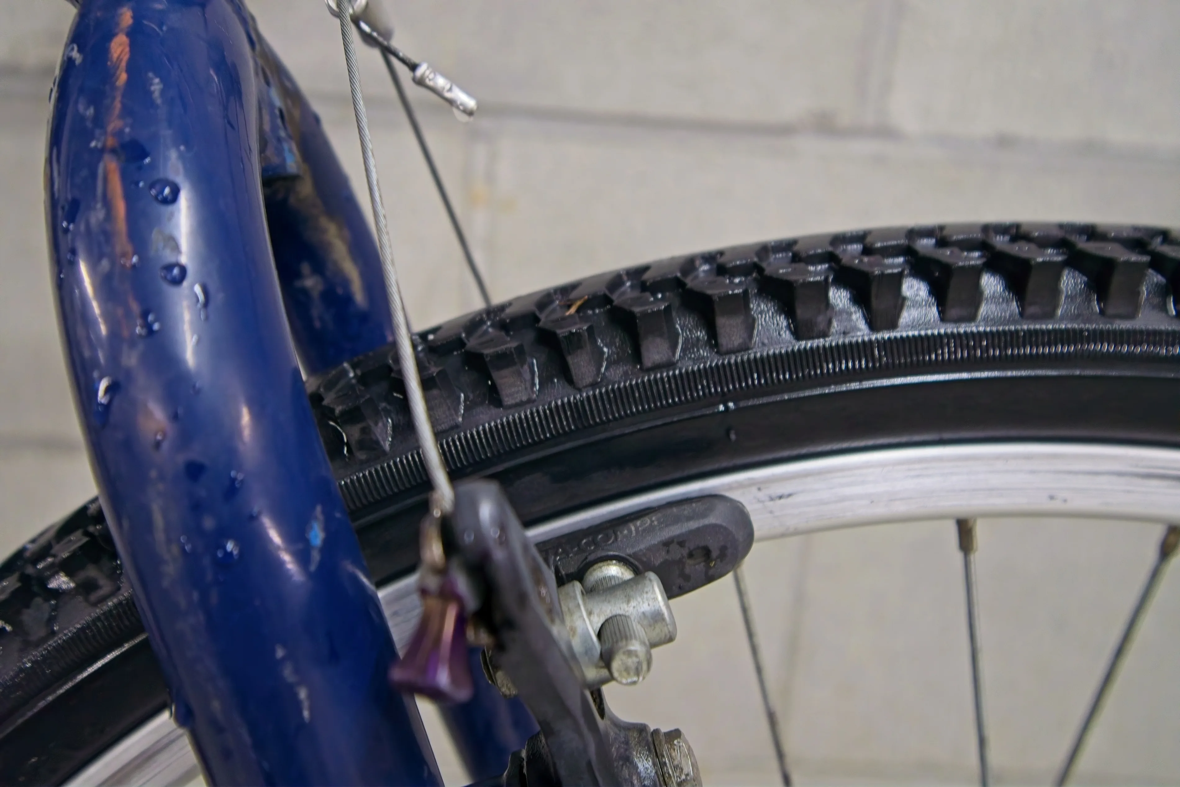 🚲 90s Specialized Hardrock – Great Condition! image indicator(4)