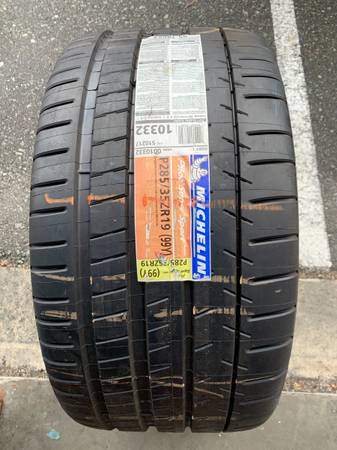 1 X single BRAND NEW 285/35/19 Michelin Pilot Super Sport ZP RFT