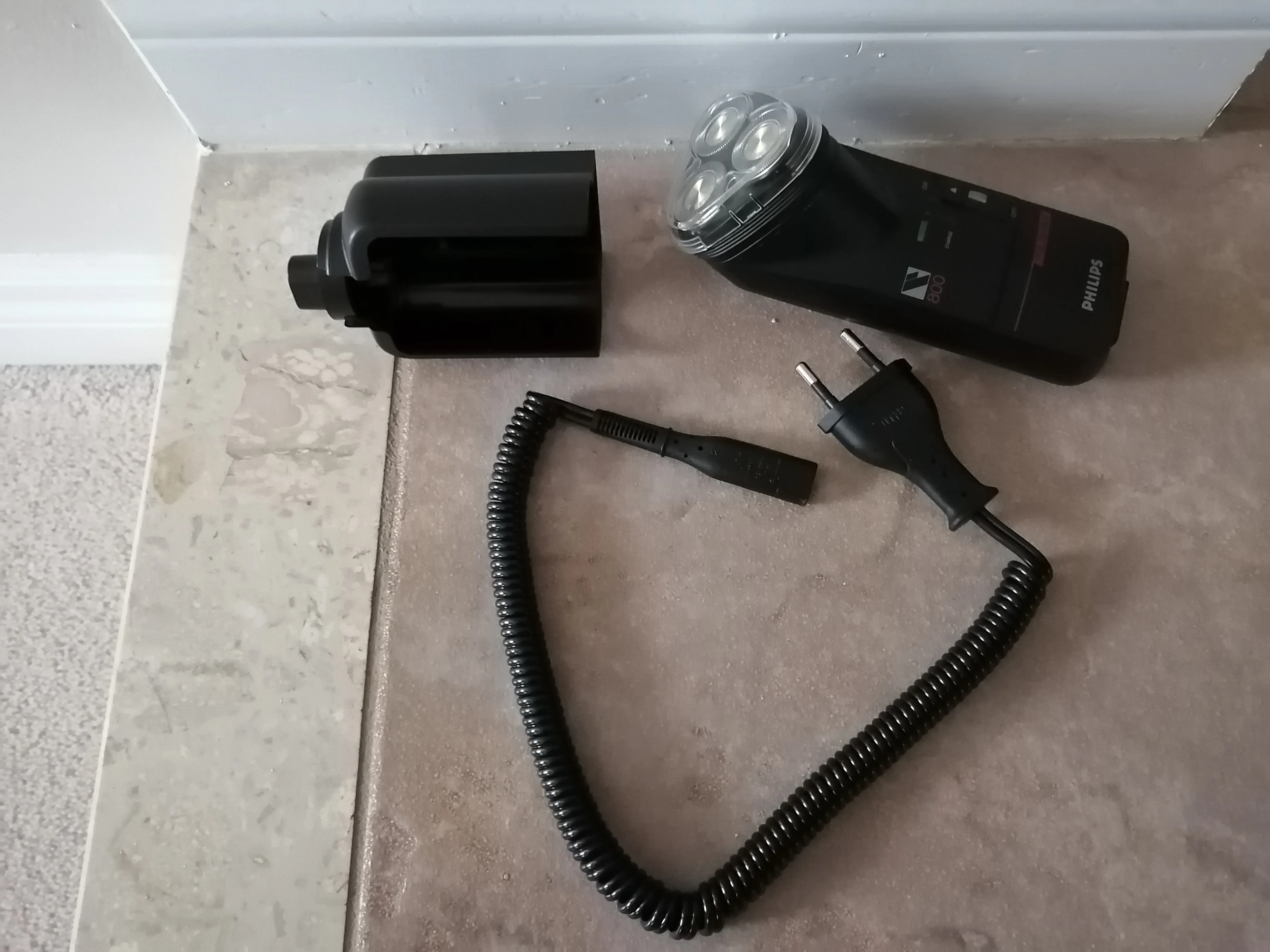 PARTS ONLY Philips Philishave HS800 Rechargeable Shaver Trimmer thumbnail