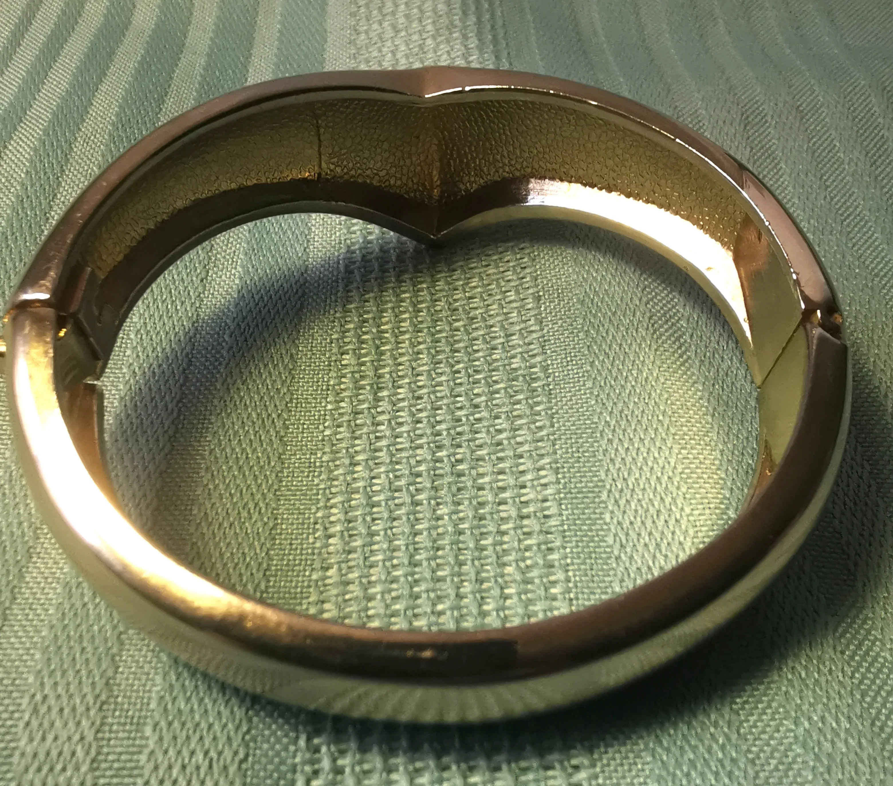 Retro Silver & Gold Tone Hinged Bracelet Vintage Statement Jewel image indicator(6)