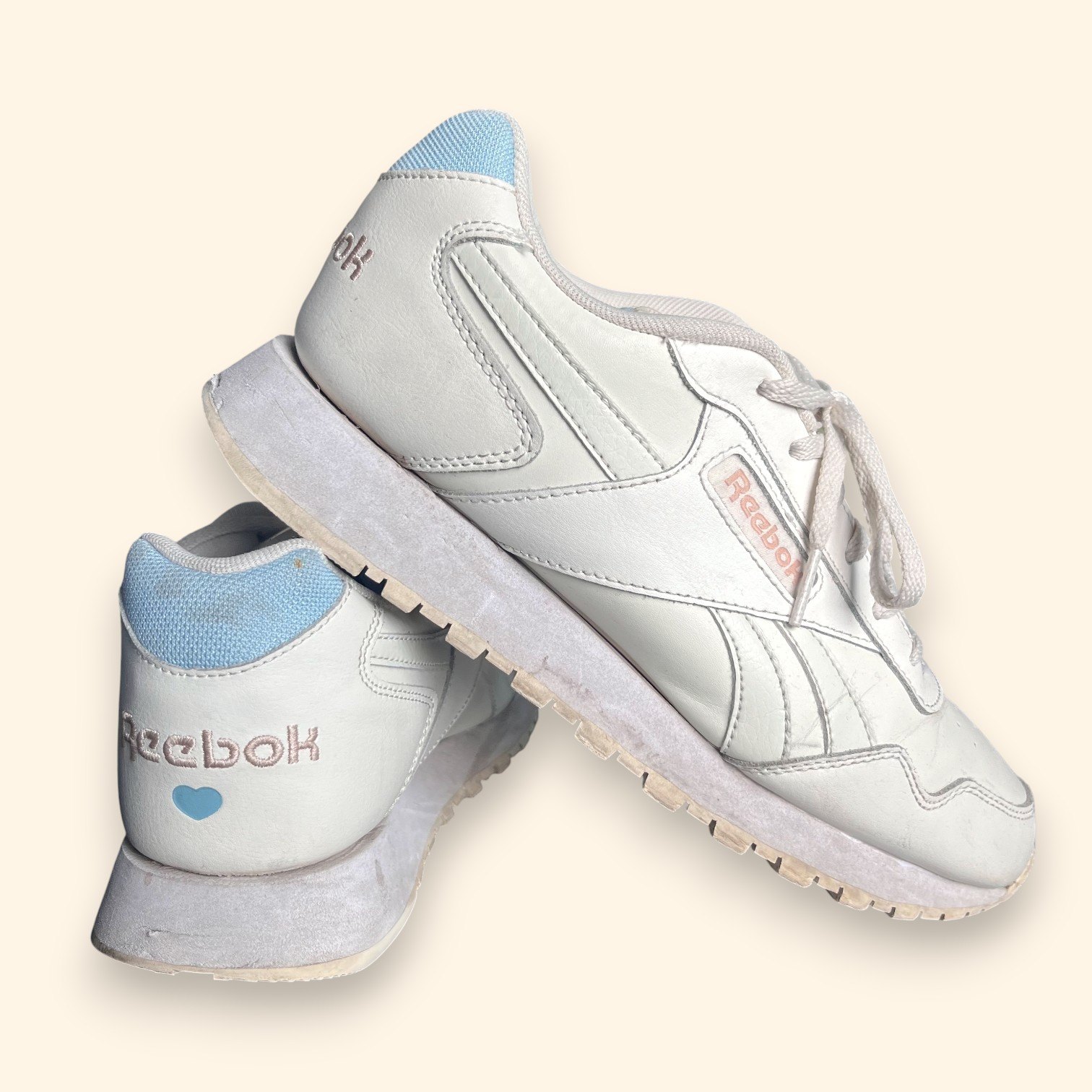 Reebok Classic Leather Sneakers | Off-White Cream | Size 10W
