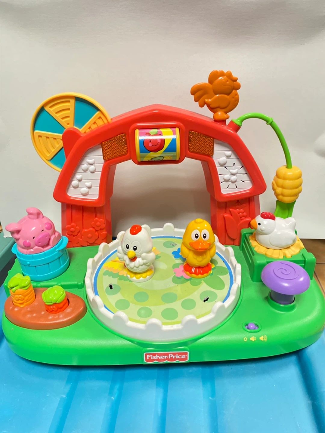 Fisher Price Interactive Farm Toy with 2 Animal Figures