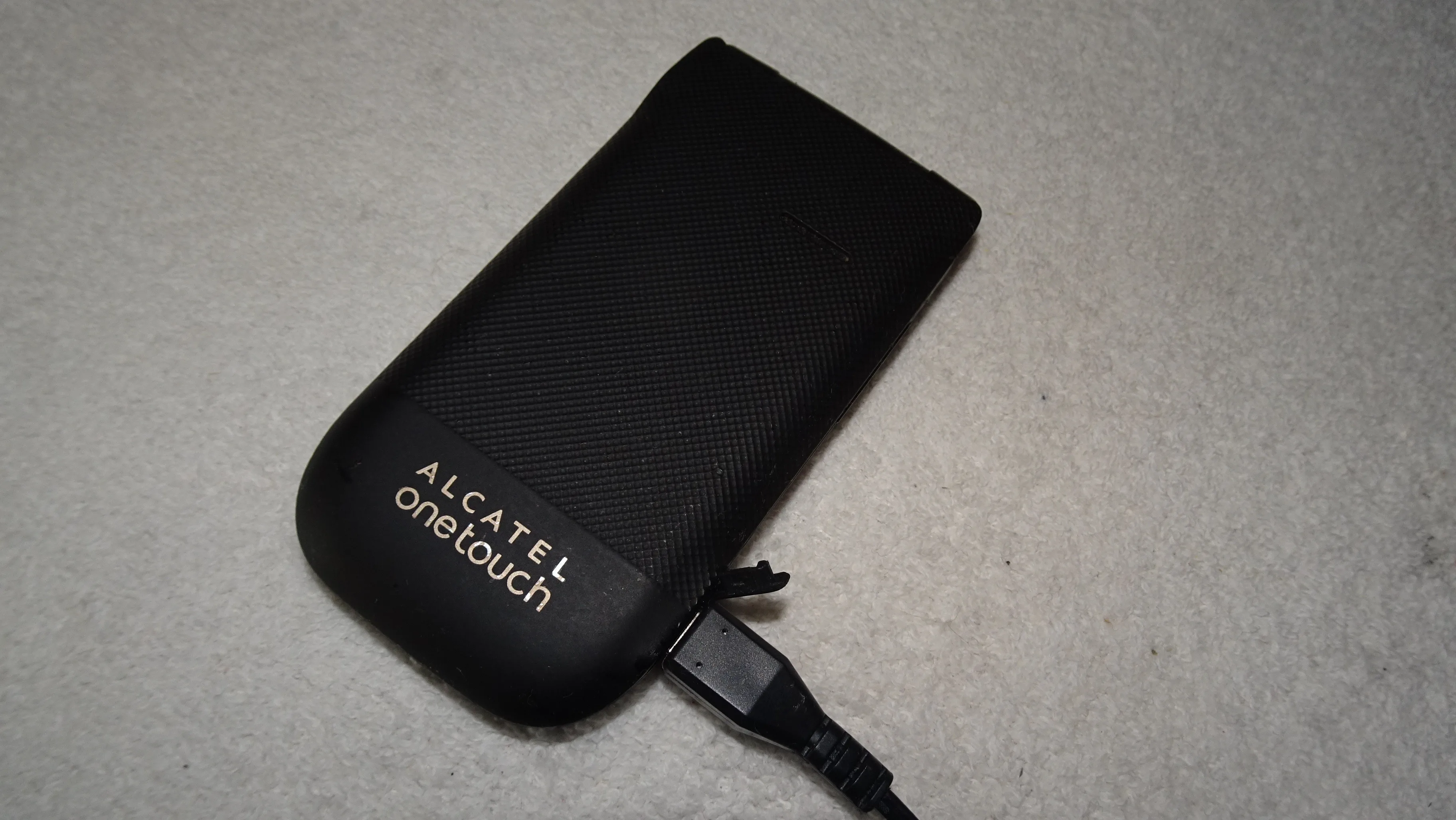 Alcatel One Touch Flip Phone image indicator(3)