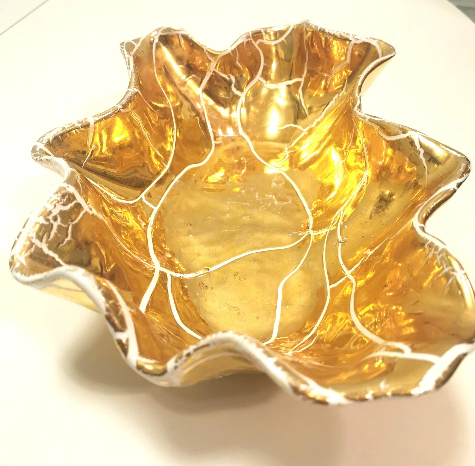 Vintage Gold Wavy Edge Display Dish - Italian Style Art Pottery image indicator(2)