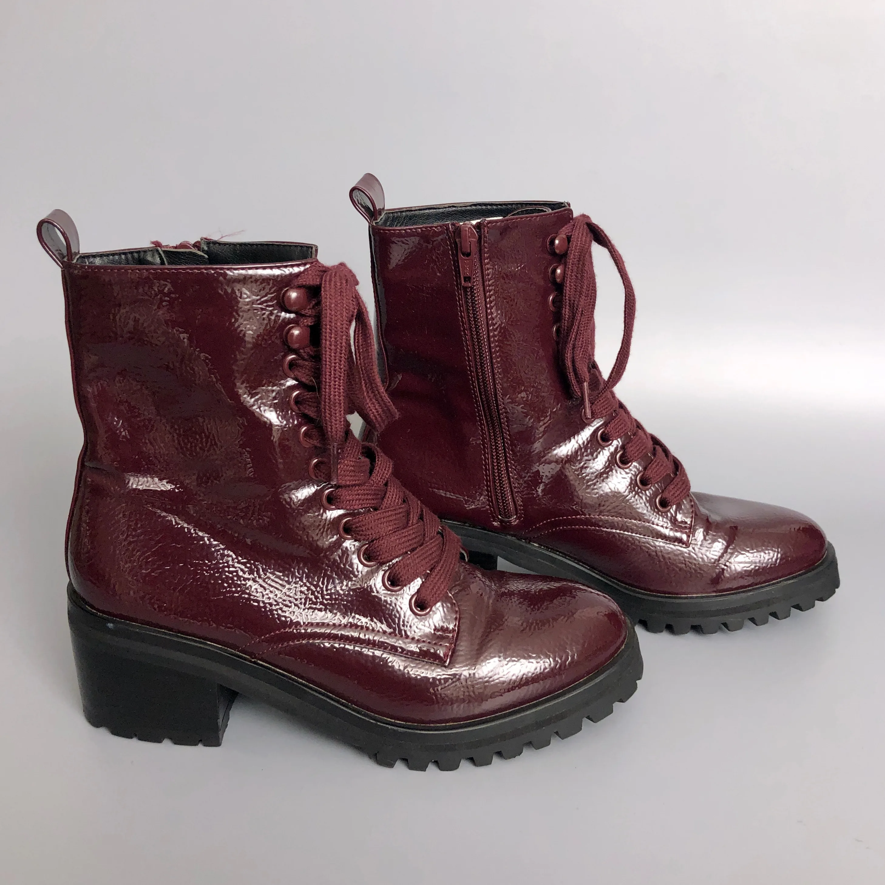 Women's Topshop Burgundy Boots (mismatched size!) image indicator(2)