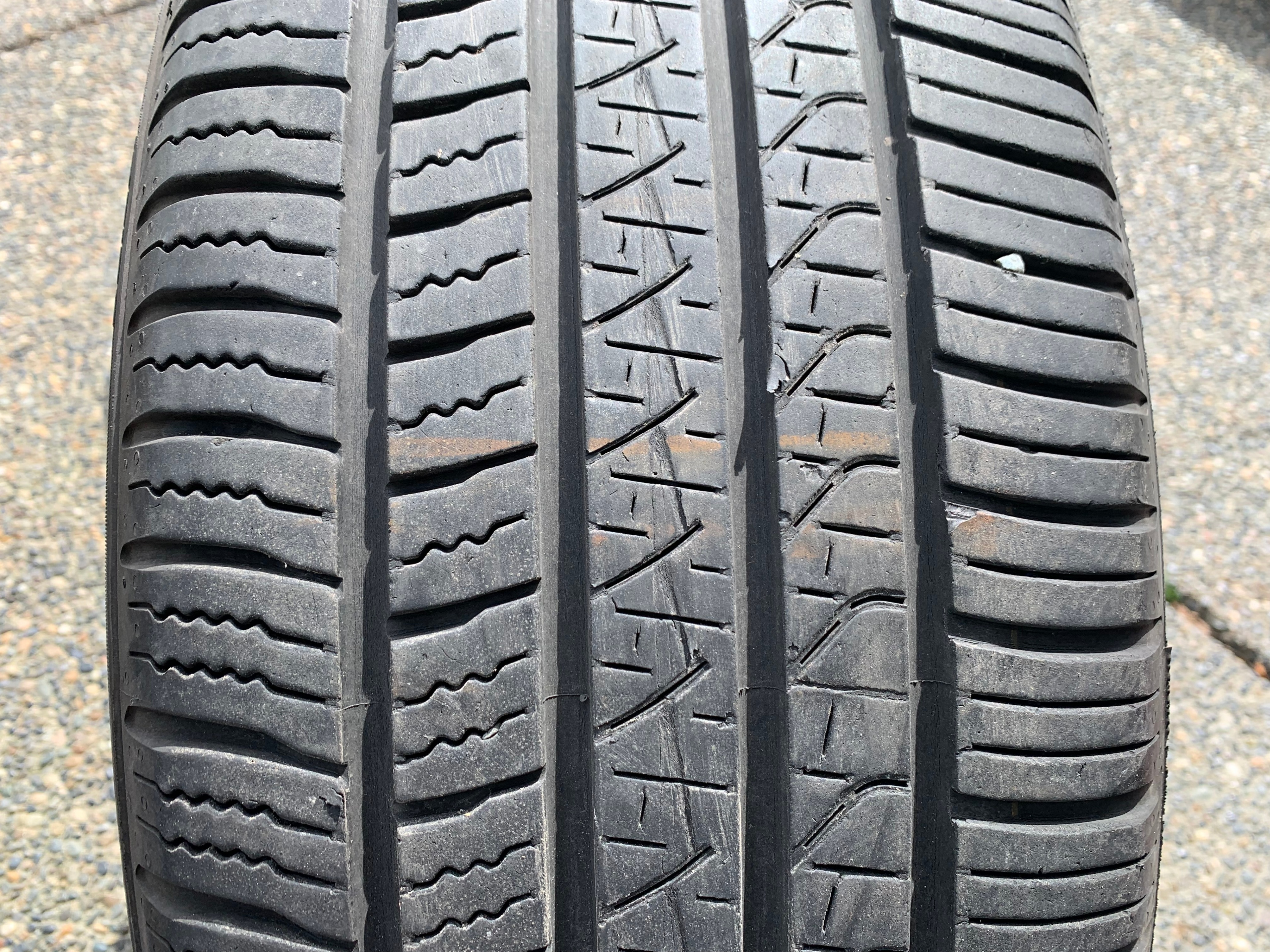 1 x single 235/55/19 105W Pirelli scorpion zero JLR w 75% tread - photo 2