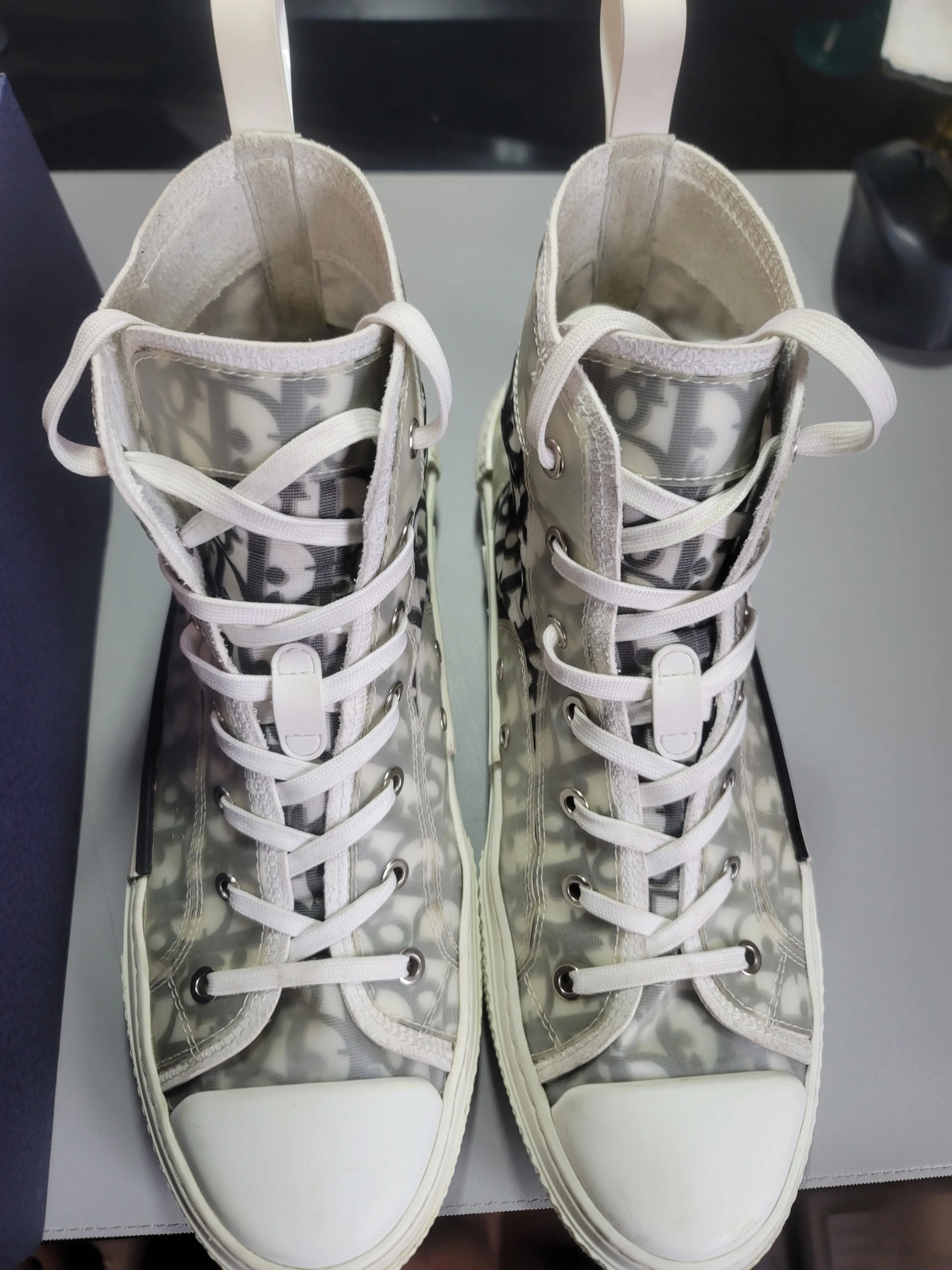 Dior B23 Oblique High Tops image indicator(5)