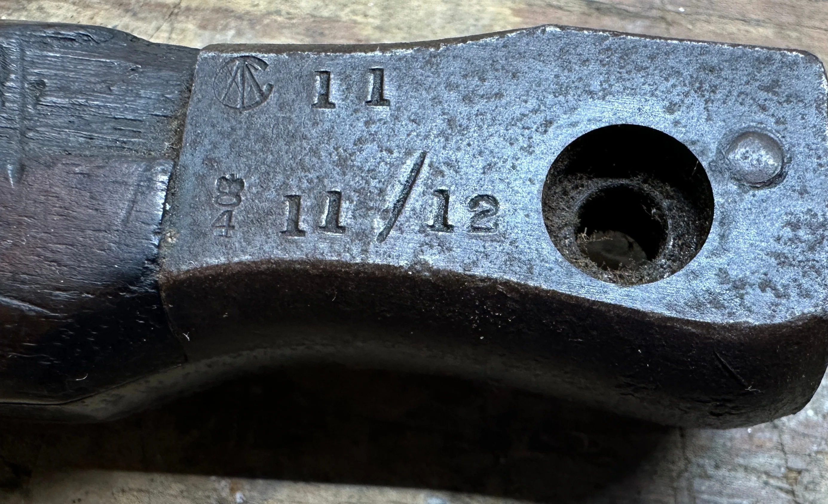 Vintage 17" Ross Rifle Bayonet 1907 image indicator(3)