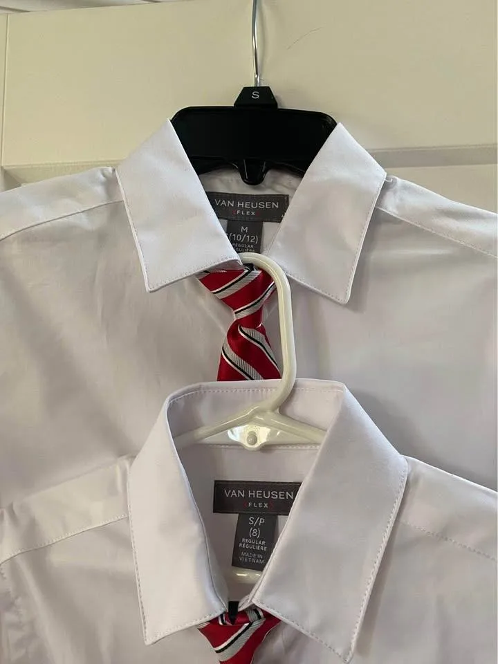 Boy's Van Heusen Dress Shirts and Tie White Size S(8) & M(10/12) image indicator(3)