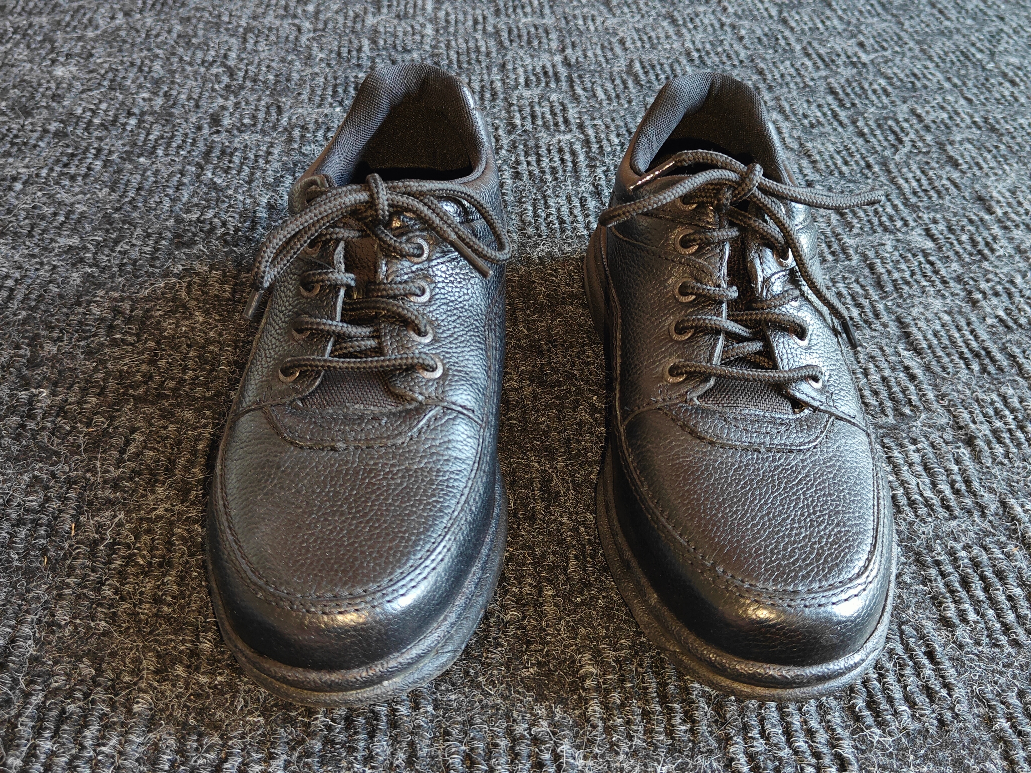 Men's Rockport World Tour Classic Walking Shoes K71185 - Size 8 - photo 2