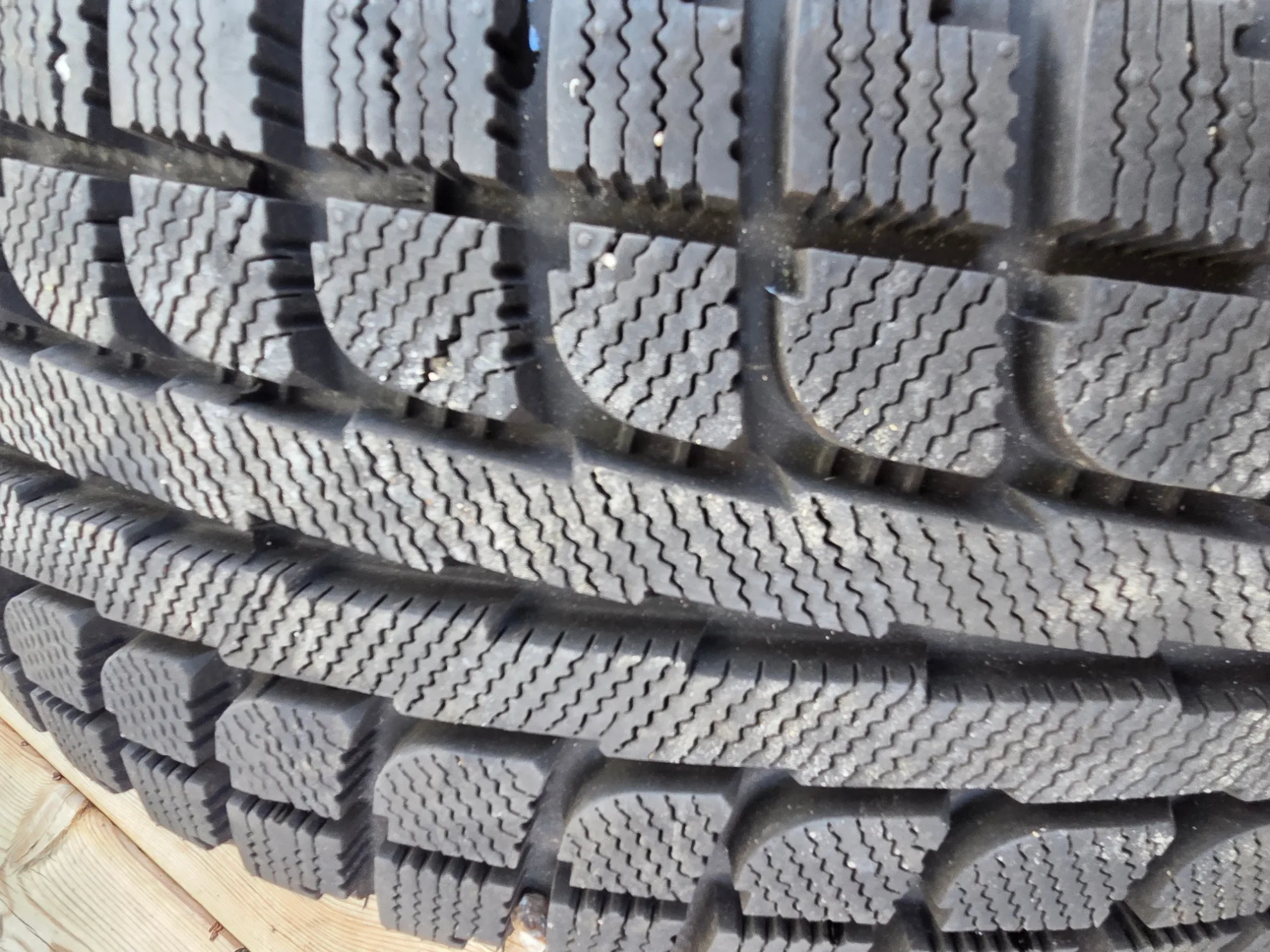 New wheels and winter tires Audi Q5 image indicator(3)