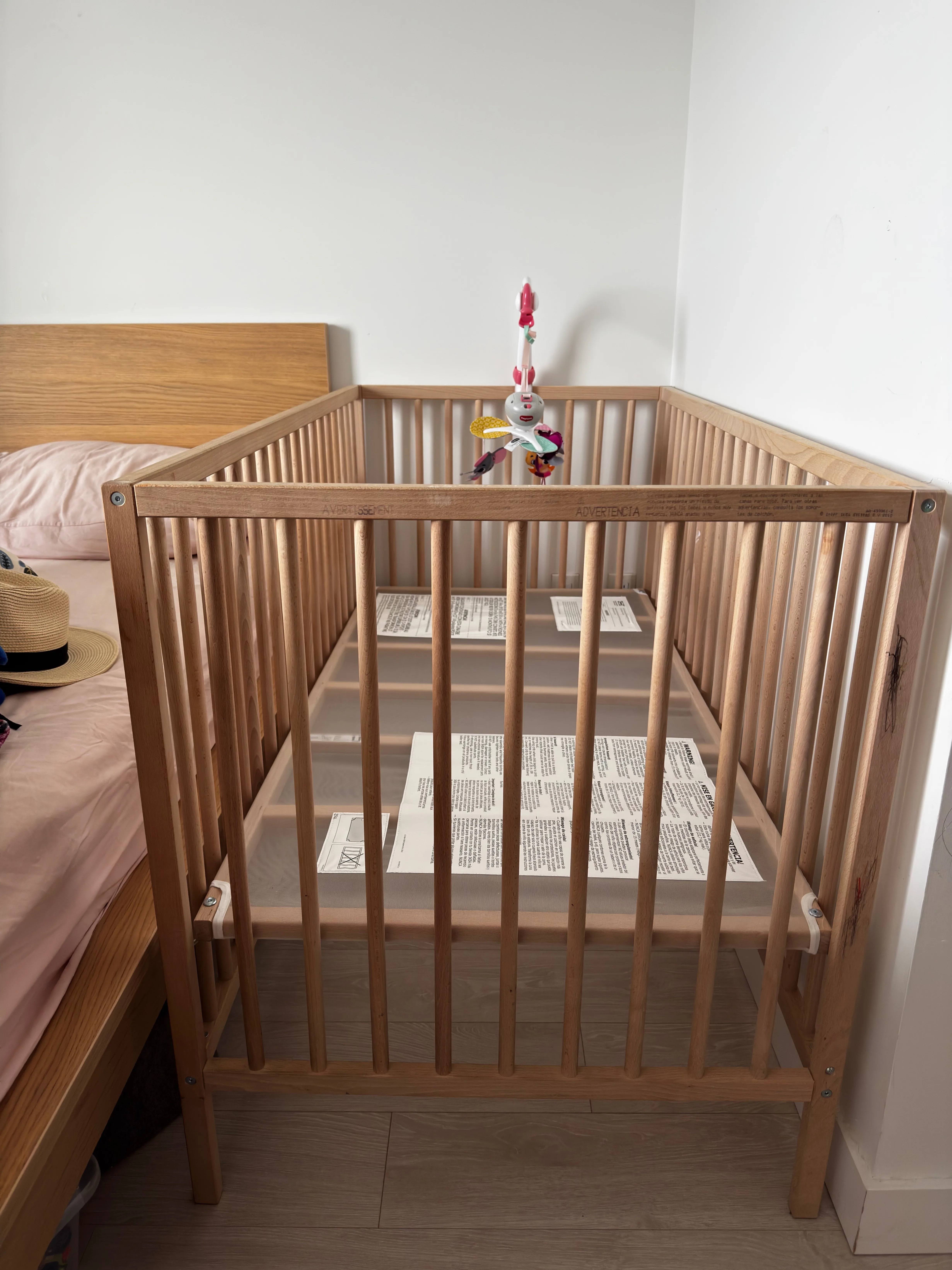 Ikea SNIGLAR Crib, beech, 27 1/2x52 " thumbnail