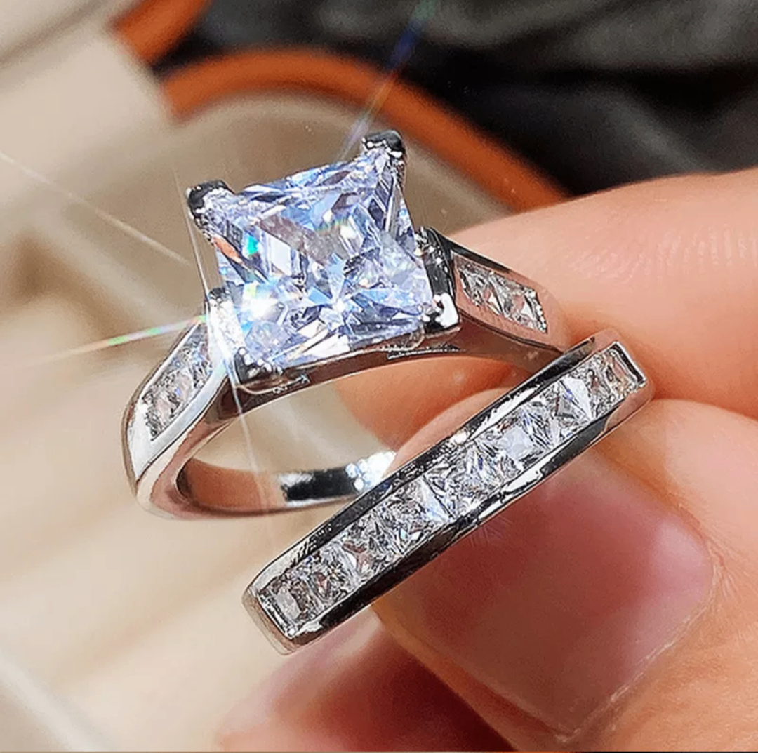 Stainless Steel Wedding Ring Set for Women Square Sizes 6 to 10