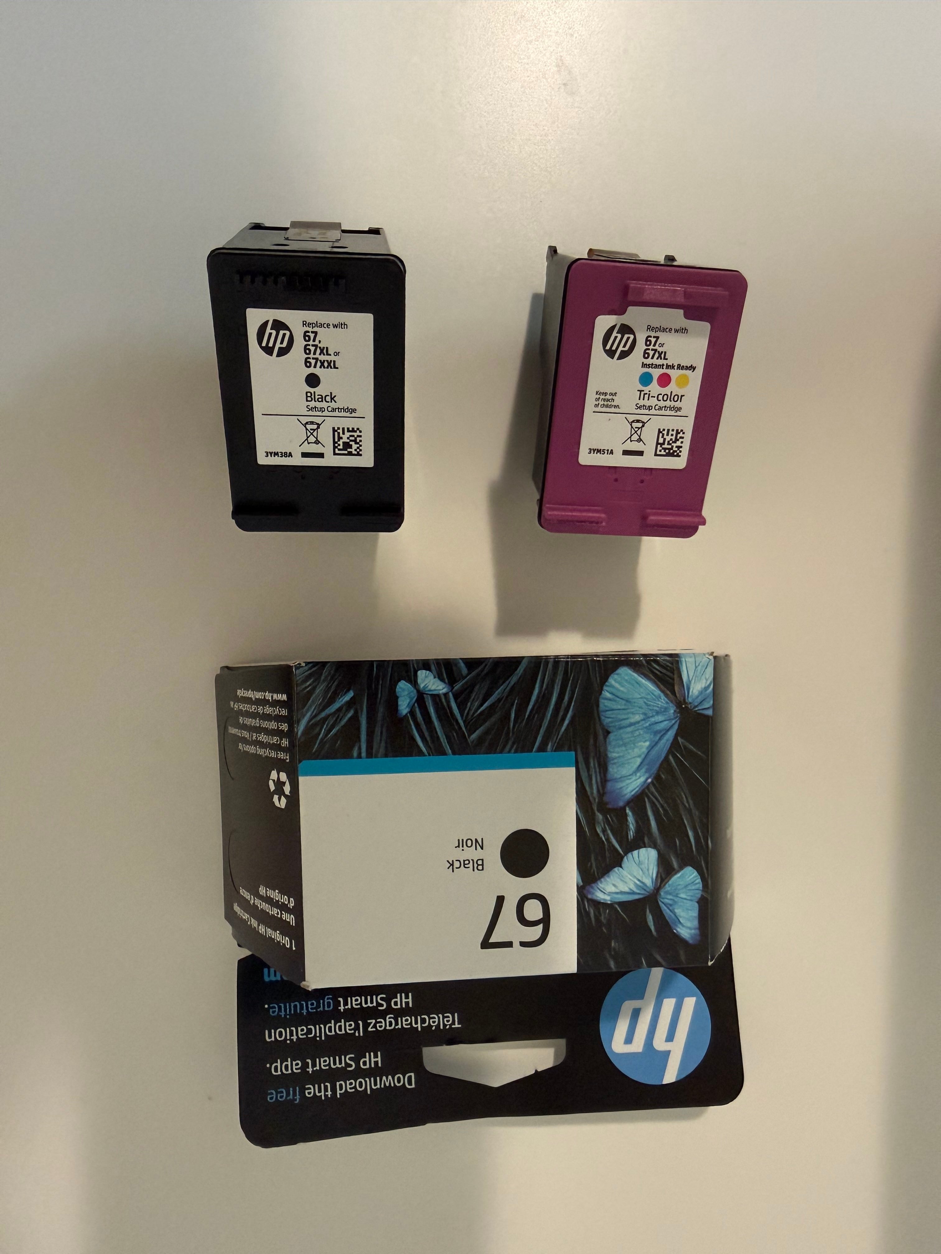 HP DeskJet 2852e Wireless Printer + Extra Ink & Paper - photo 5