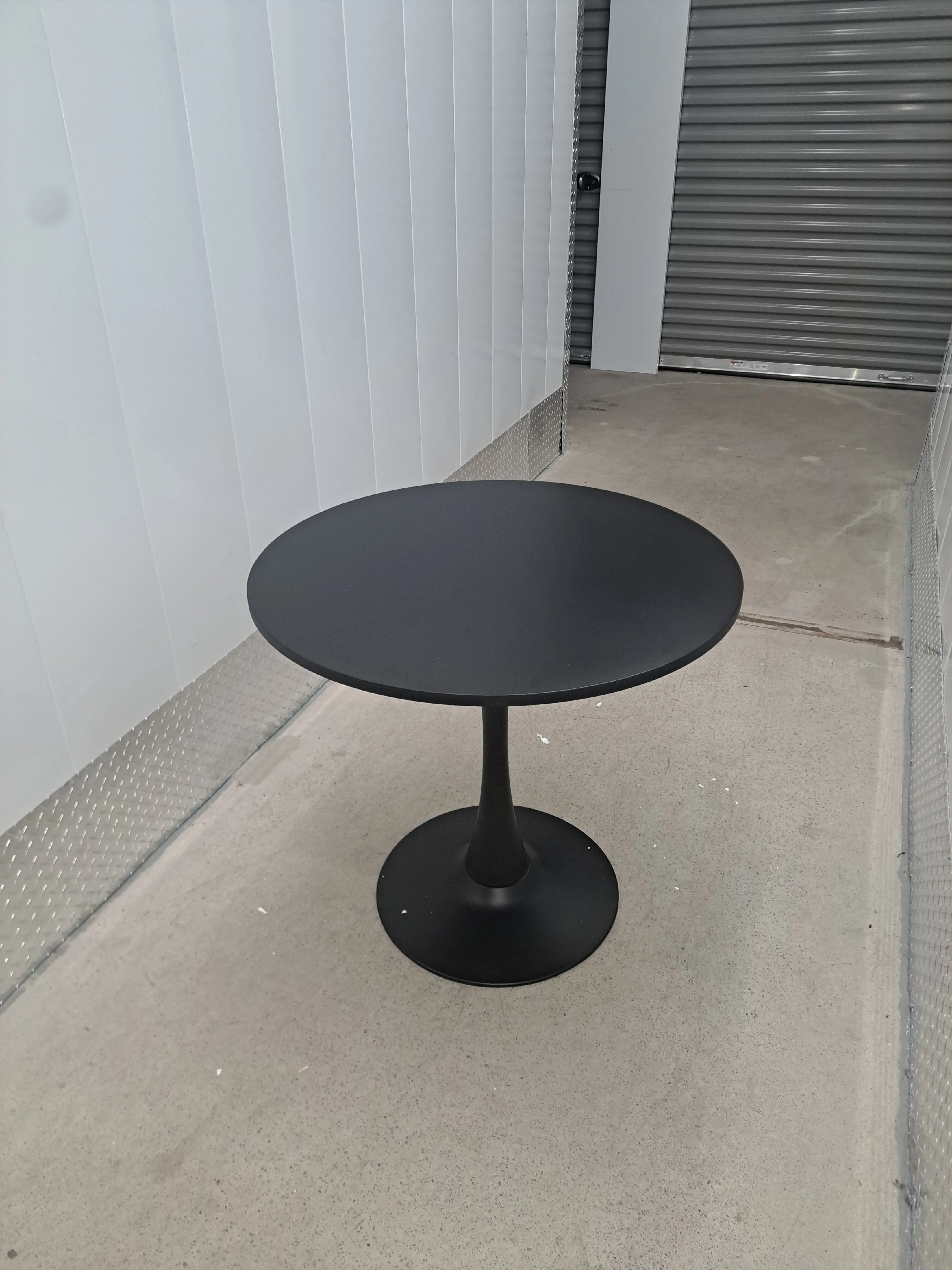 Homy Casa Black Round Boardroom Table, Modern Minimalist Design thumbnail