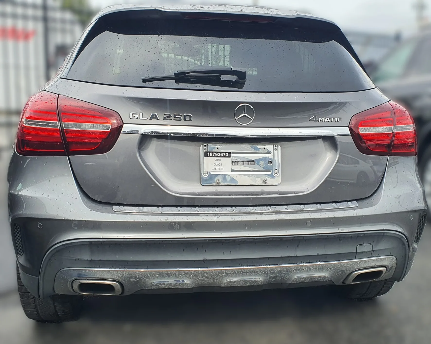 2018 Mercedes GLA 250 4Matic image indicator(2)