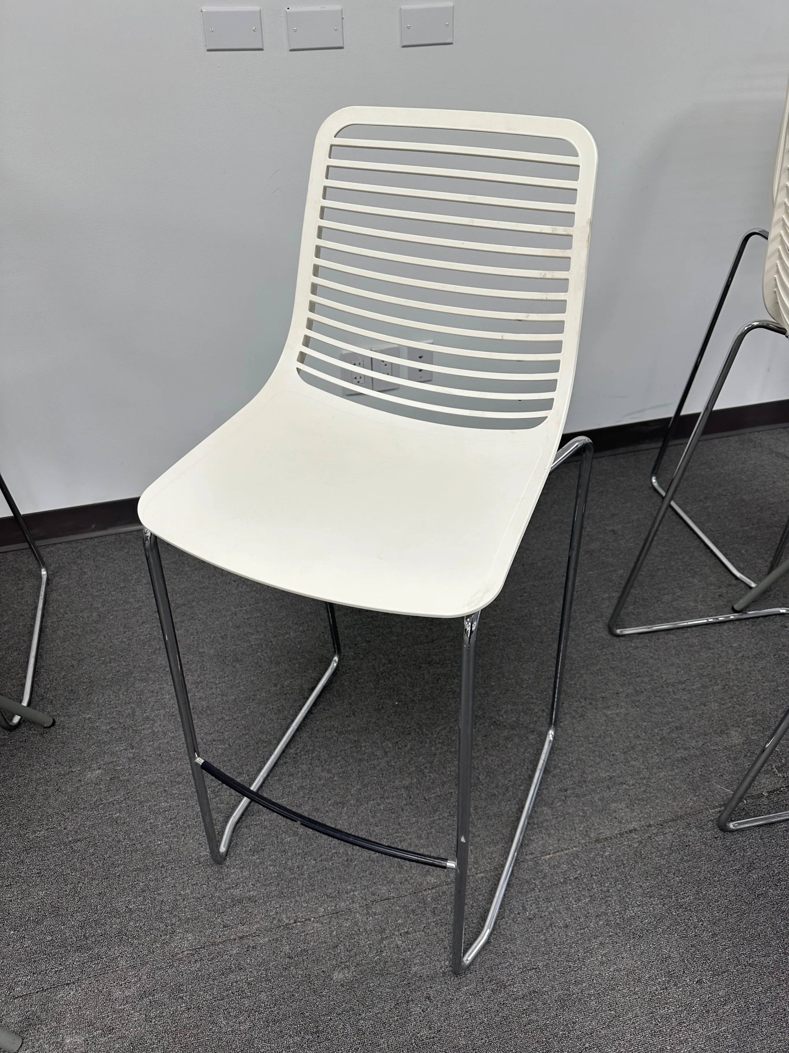 Bar & Counter Chairs thumbnail