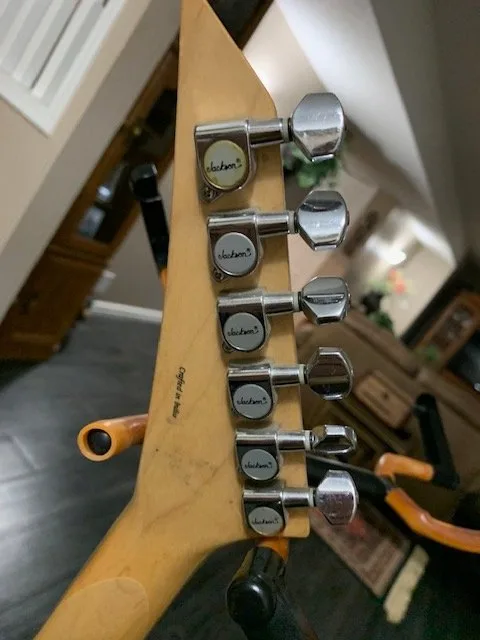 JACKSON KELLY GUITAR /WITH HARDSHELL CASE (NEW) image indicator(3)