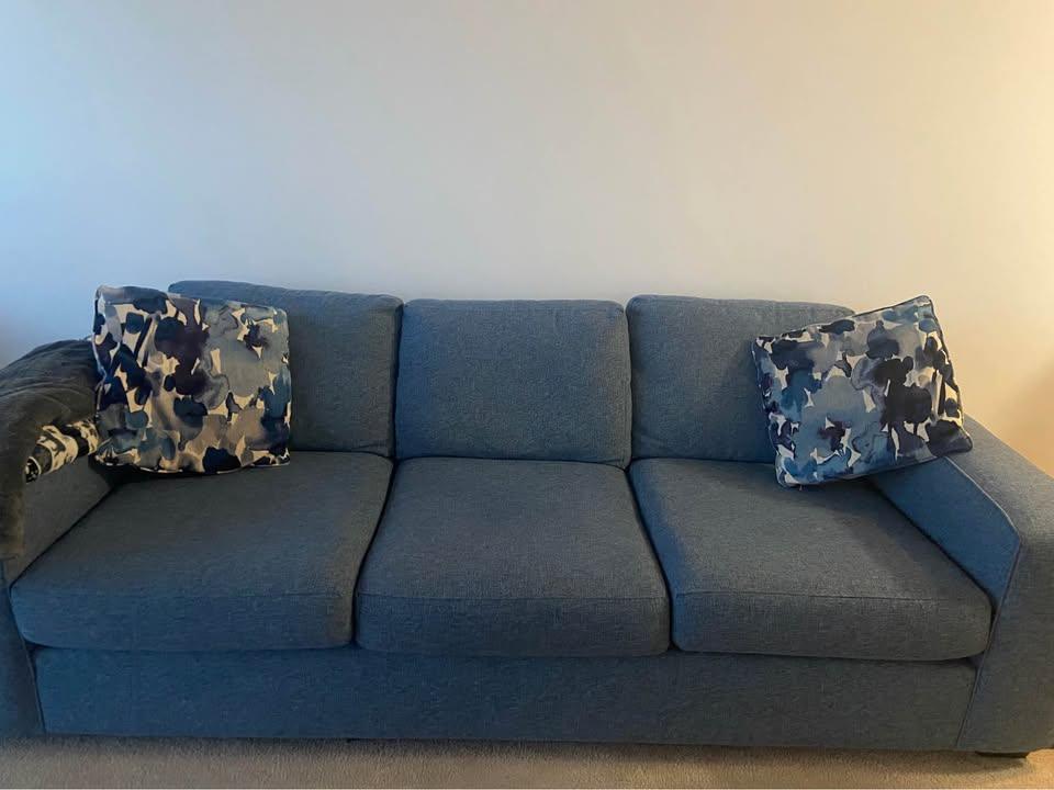 3-Seater Couch with Cushions – Super Comfortable - photo 4