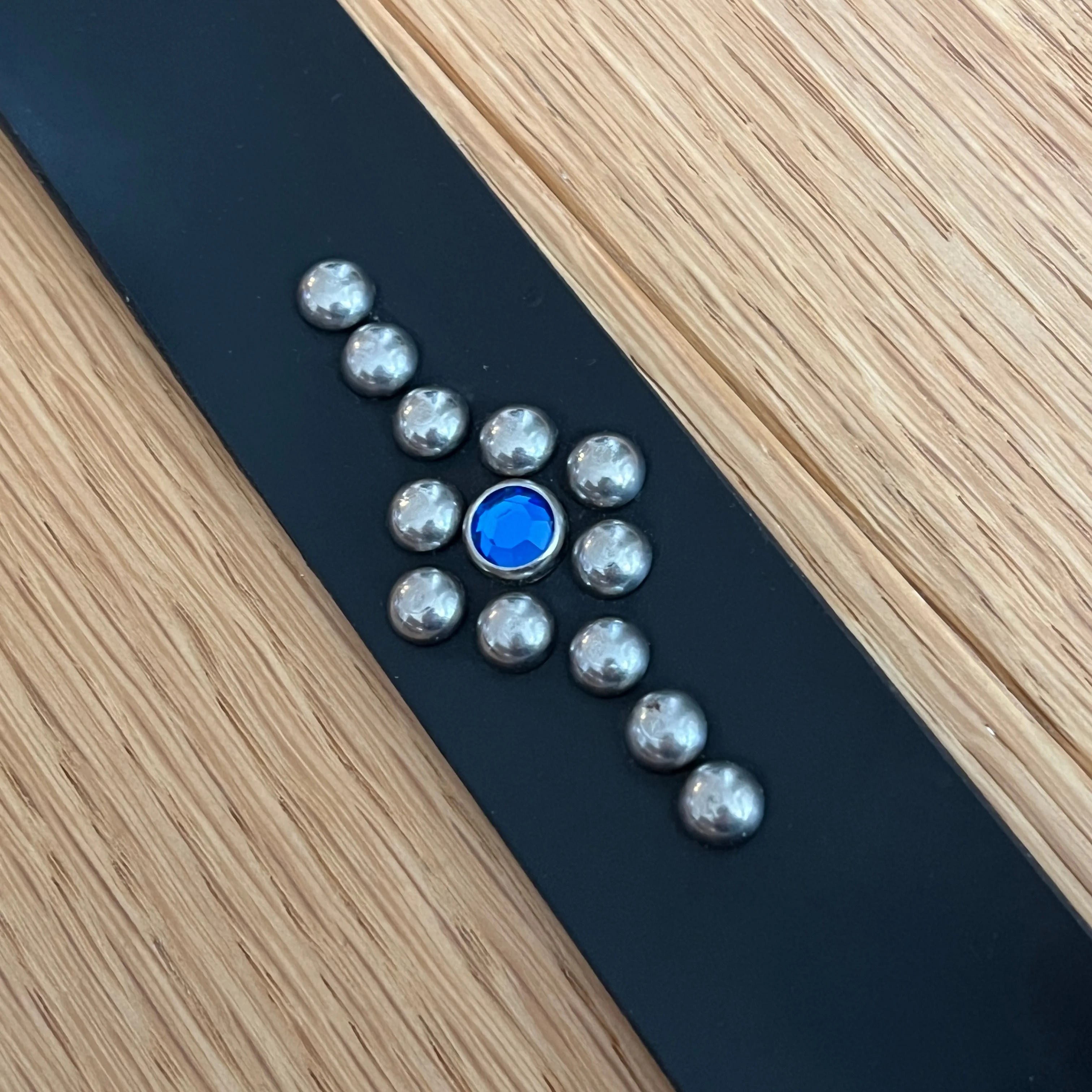 Vintage 90s Y2K Studded Jewel Leather Belt image indicator(3)