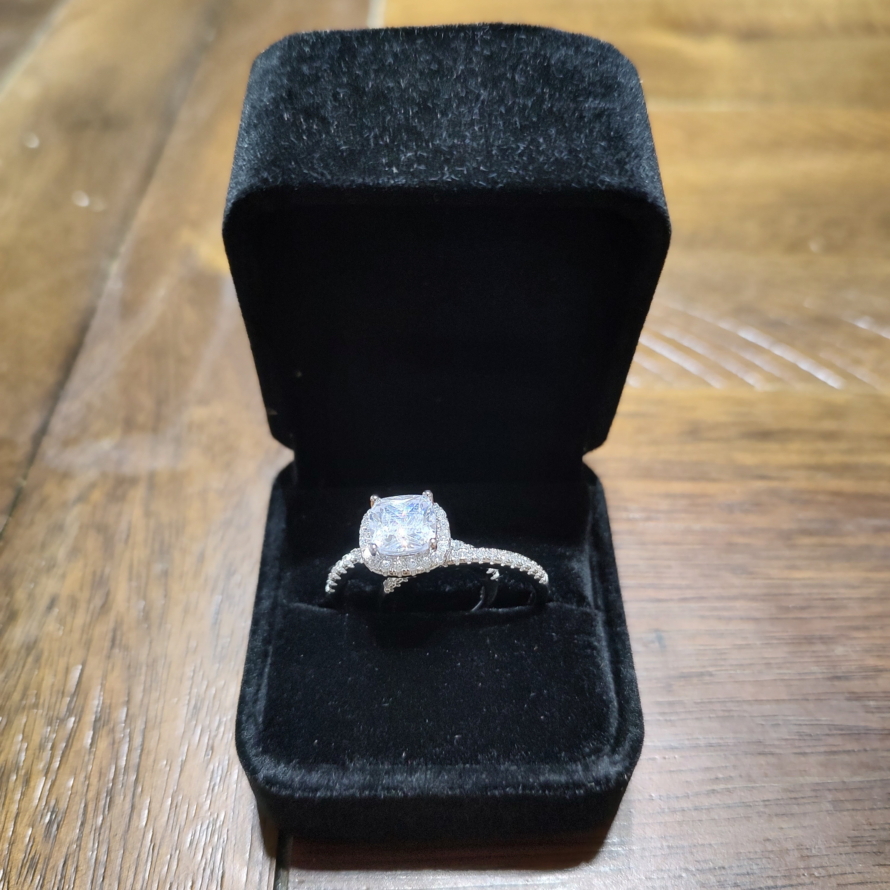Stainless Steel Wedding Ring Set for Women Sizes 6 to 10 - photo 3