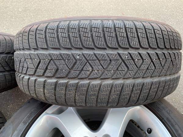 Factory BMW 18" X5 E53 Pirelli scorpion winter Run flat package - photo 5