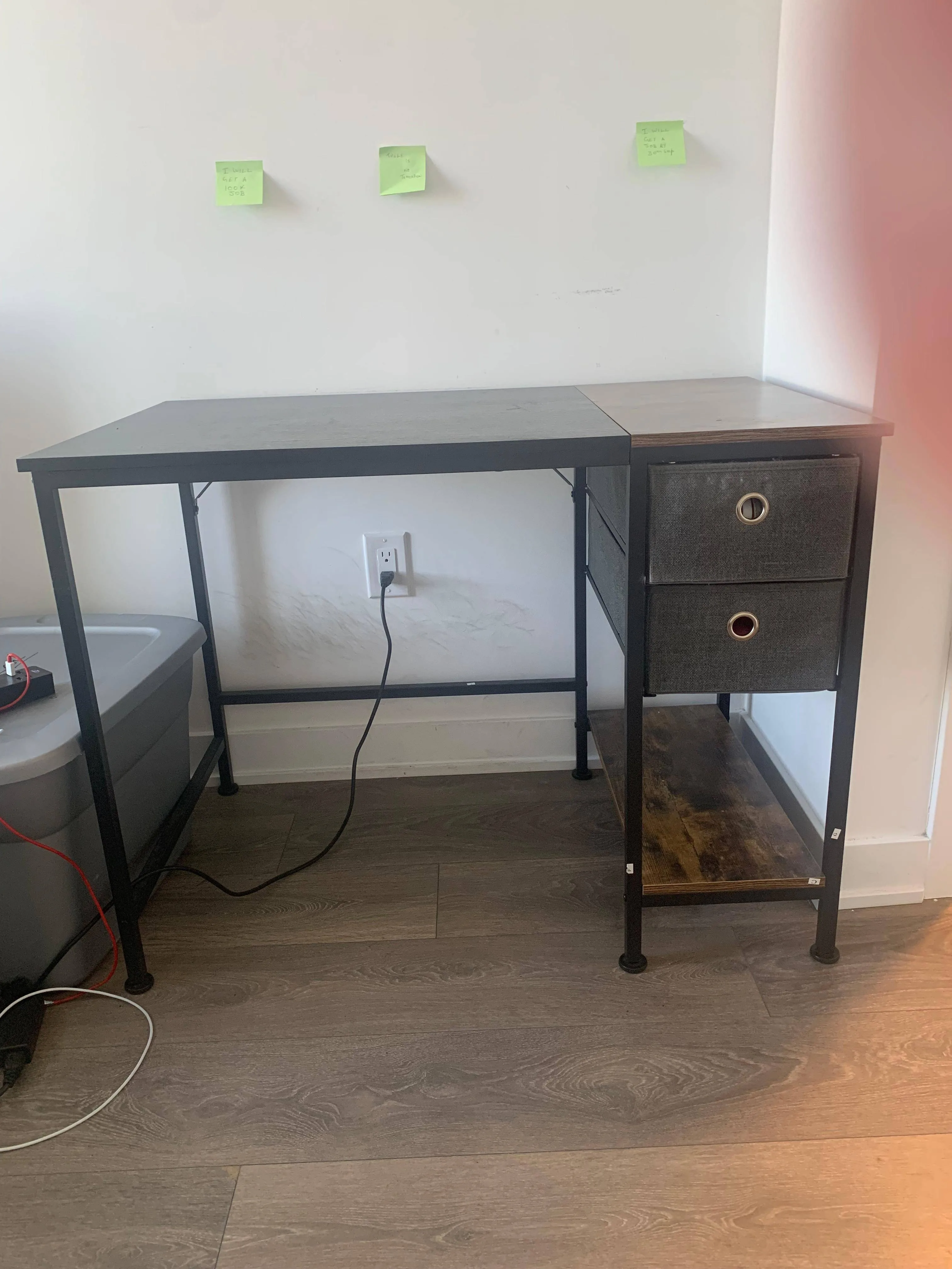 40" Office Desk with Drawers image indicator(4)