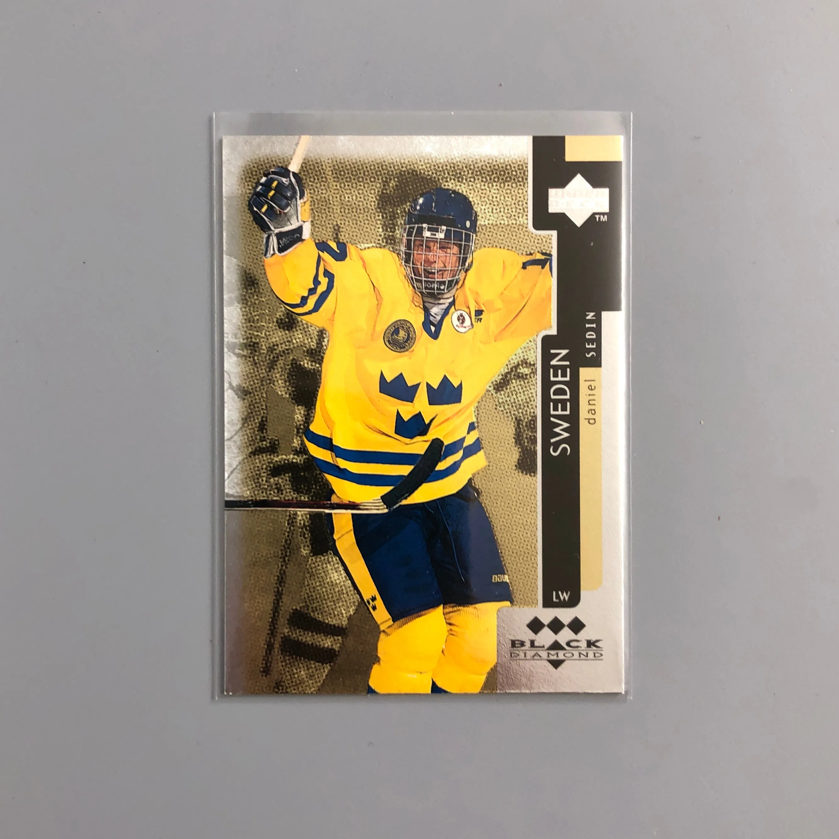 Canucks Legends Rookie Card Lot image indicator(4)