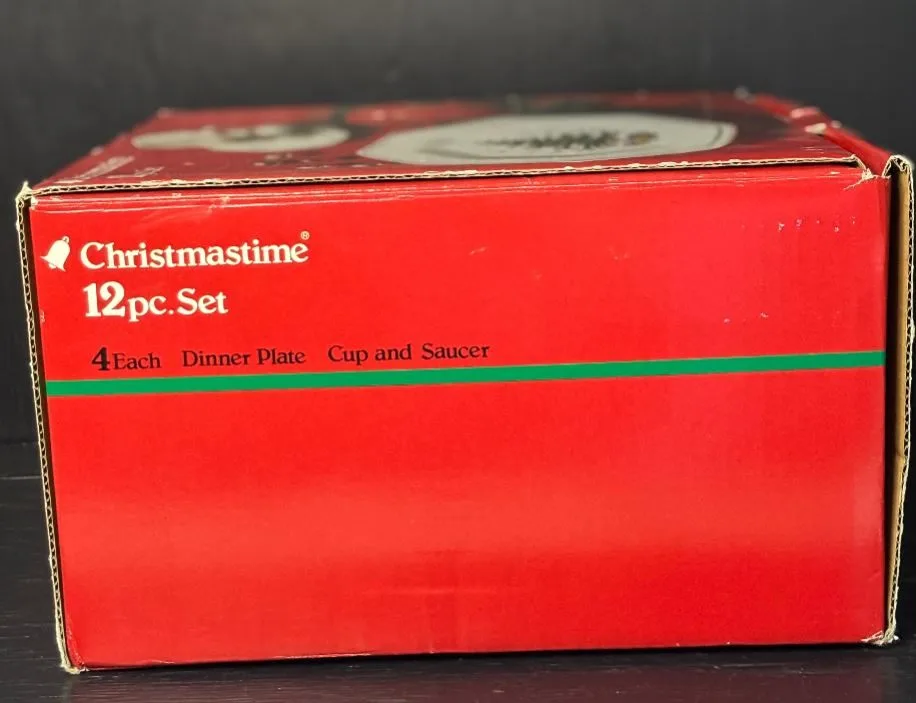 Nikko Christmastime 12 Piece Dinner Set image indicator(3)