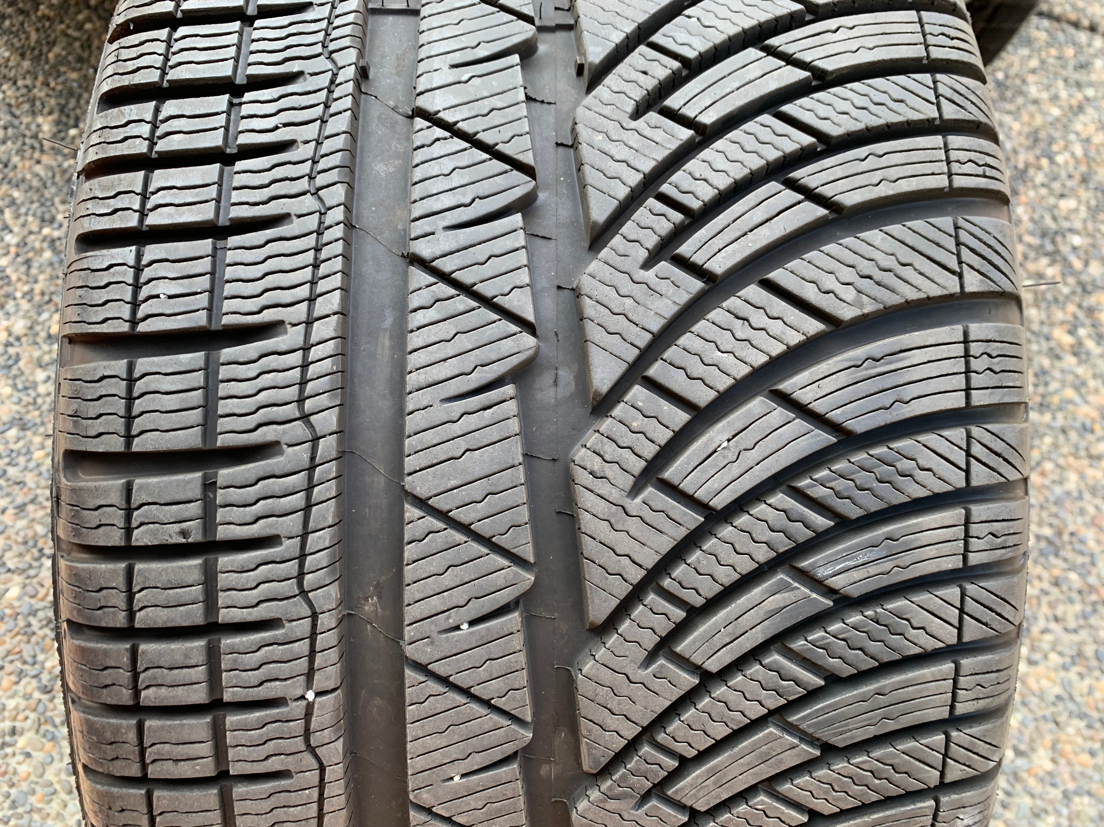 1 X single 275/30/20 M+S Michelin Pilot Alpin PA4 tread like new - photo 2