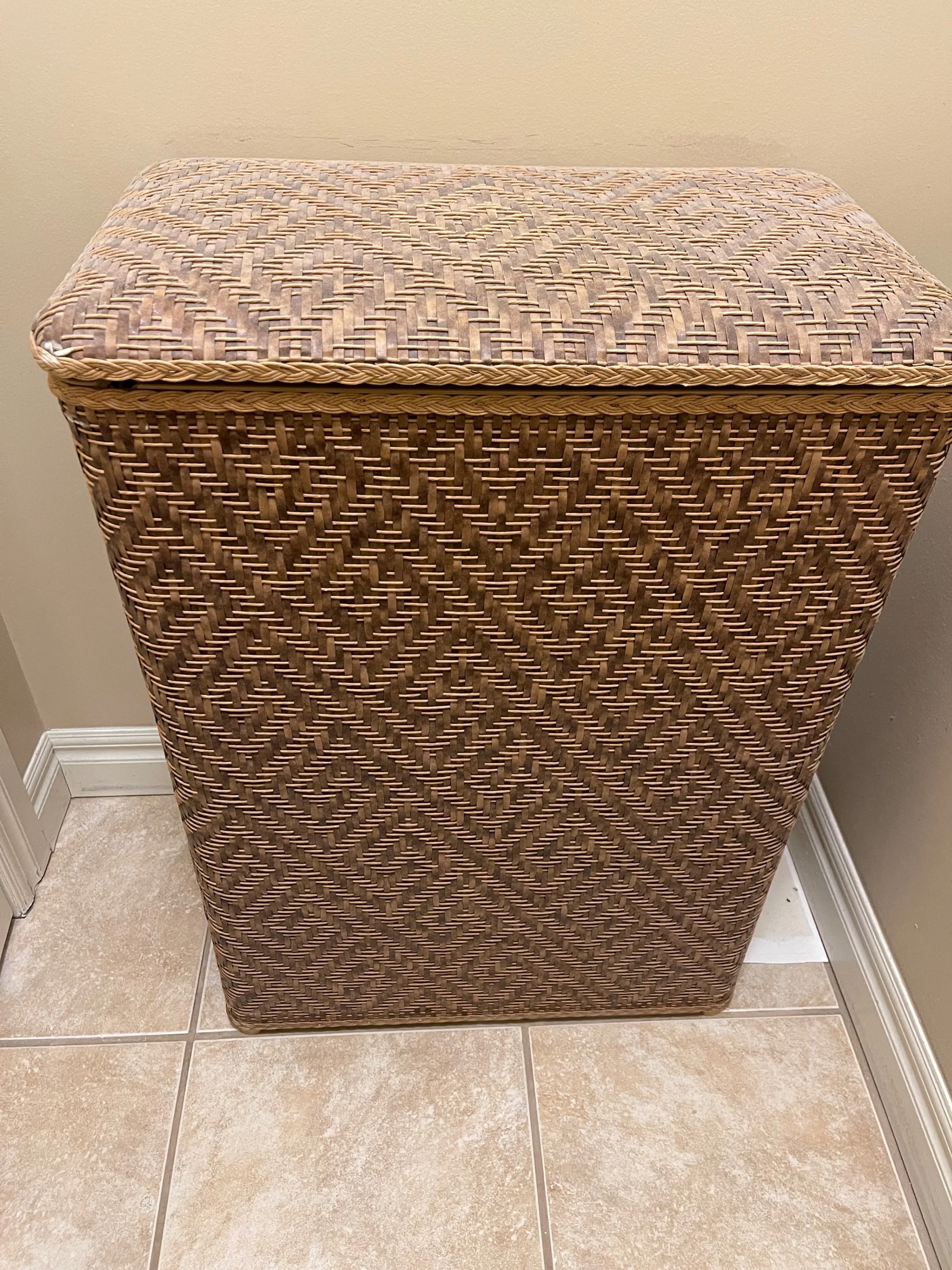 Clothing Laundry Hamper thumbnail