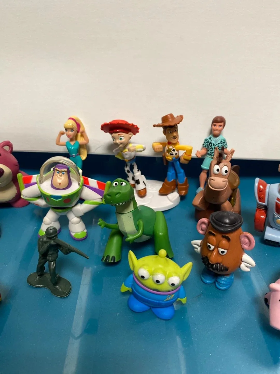 Toy Story Figures Set Pixar Complete Like New! image indicator(2)