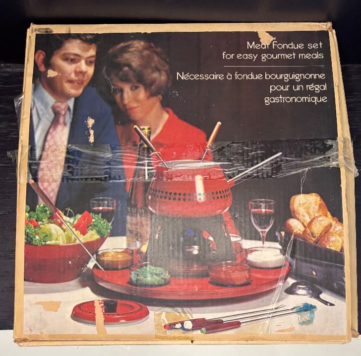 Vintage Eaton’s Lazy Susan Red Fondue Set New