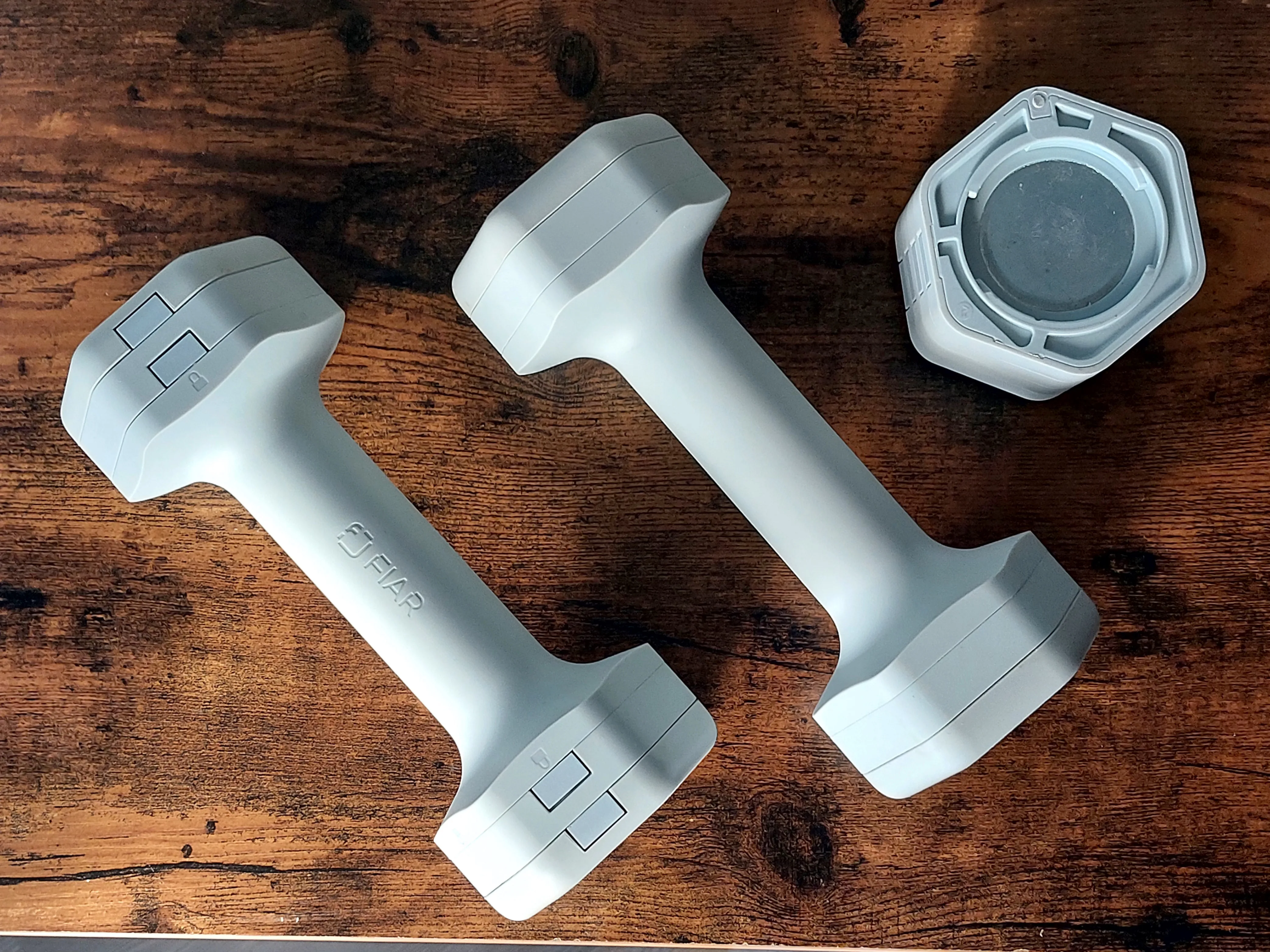 Set of Two Adjustable 2-5lb Dumbbells image indicator(3)