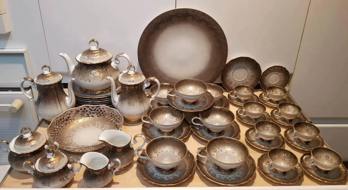 SUPER RARE Mid-Century 54pc Eberthal 650 Gilt Tea Coffee Service thumbnail