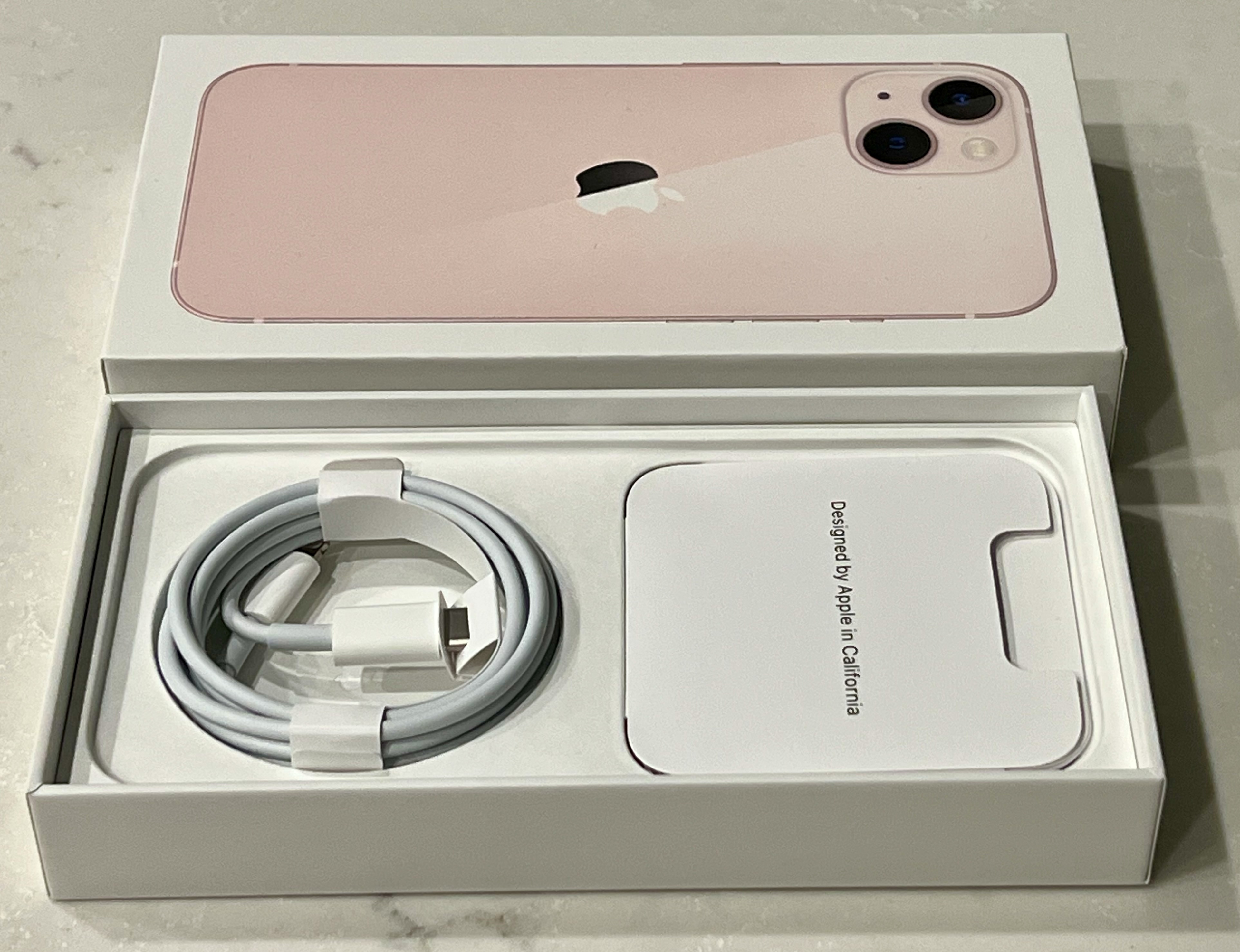 iPhone 13 128GB Pink with BONUS Accessories! - photo 3