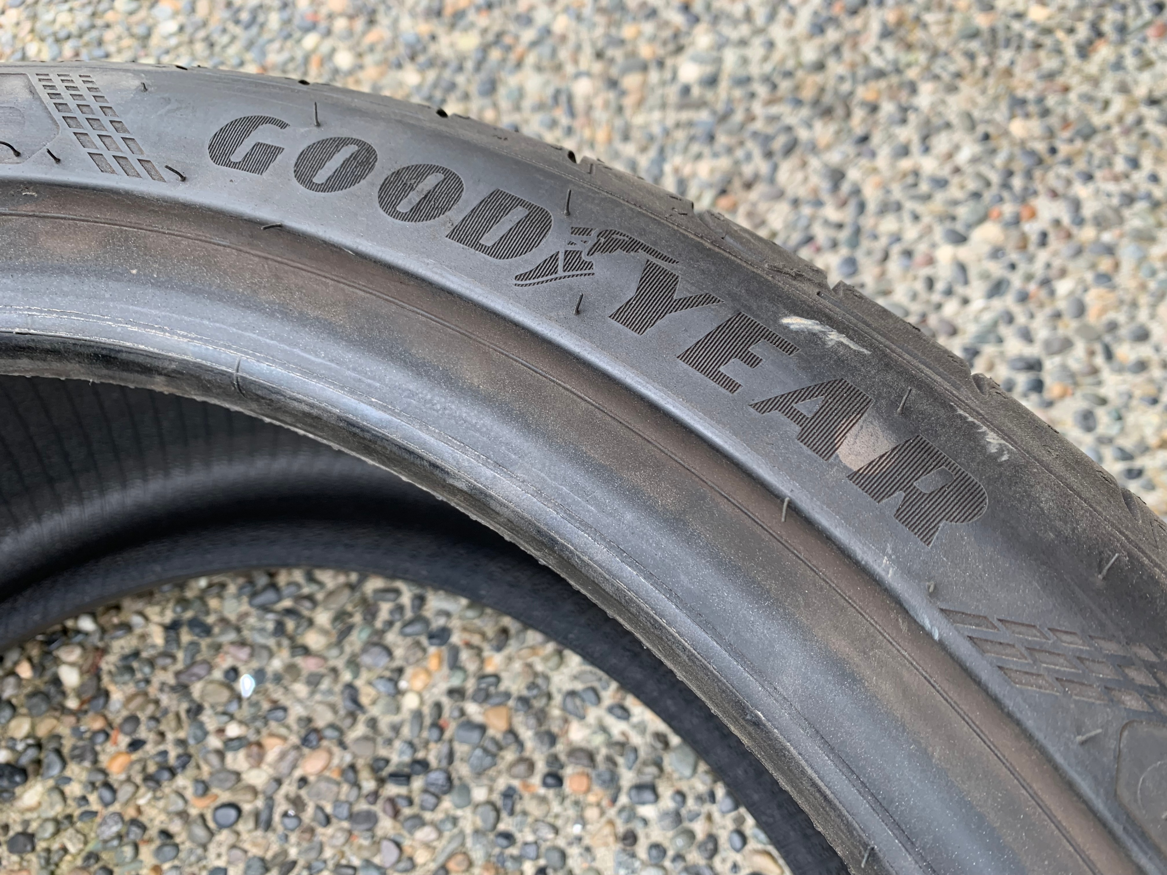 1 x single 255/35/19 goodyear eagle F1 Asym 5 MO with 90% tread - photo 5