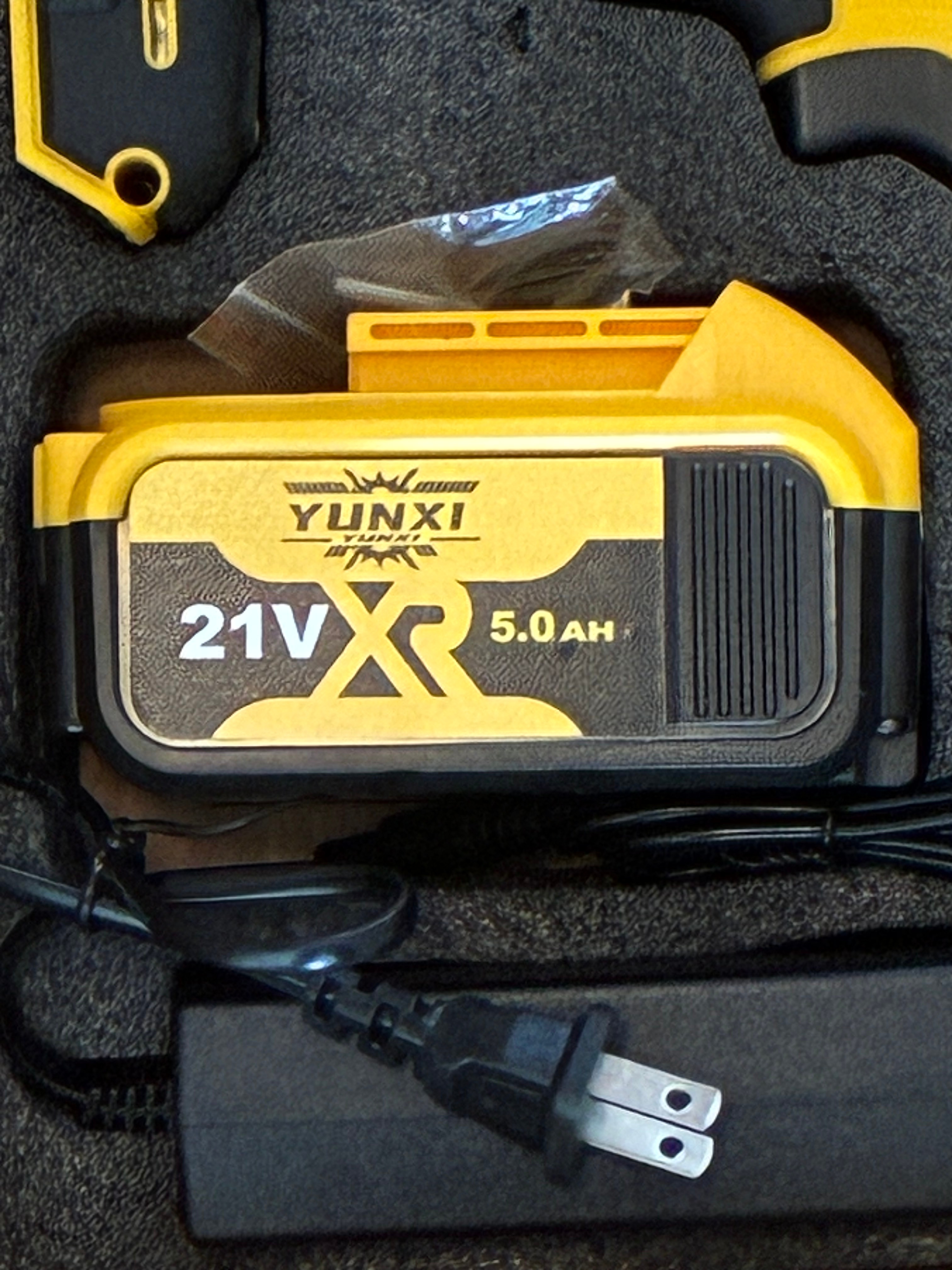YUNXI Lithium Electric Wrench set, Li-Ion battery. Cordless. - photo 4