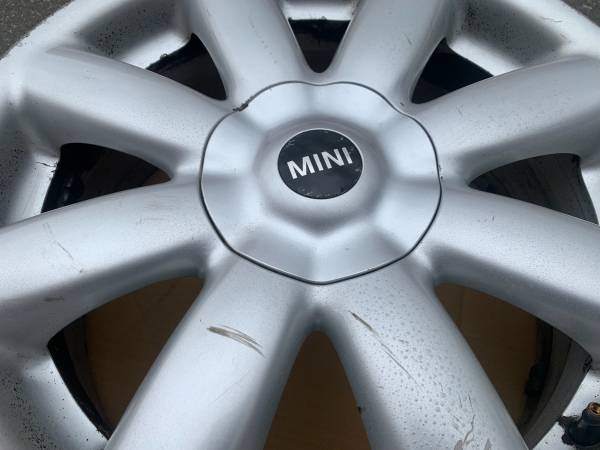 1 x single 17X7 et48 OEM Mini Cooper 4X100 rim in good cond - photo 3