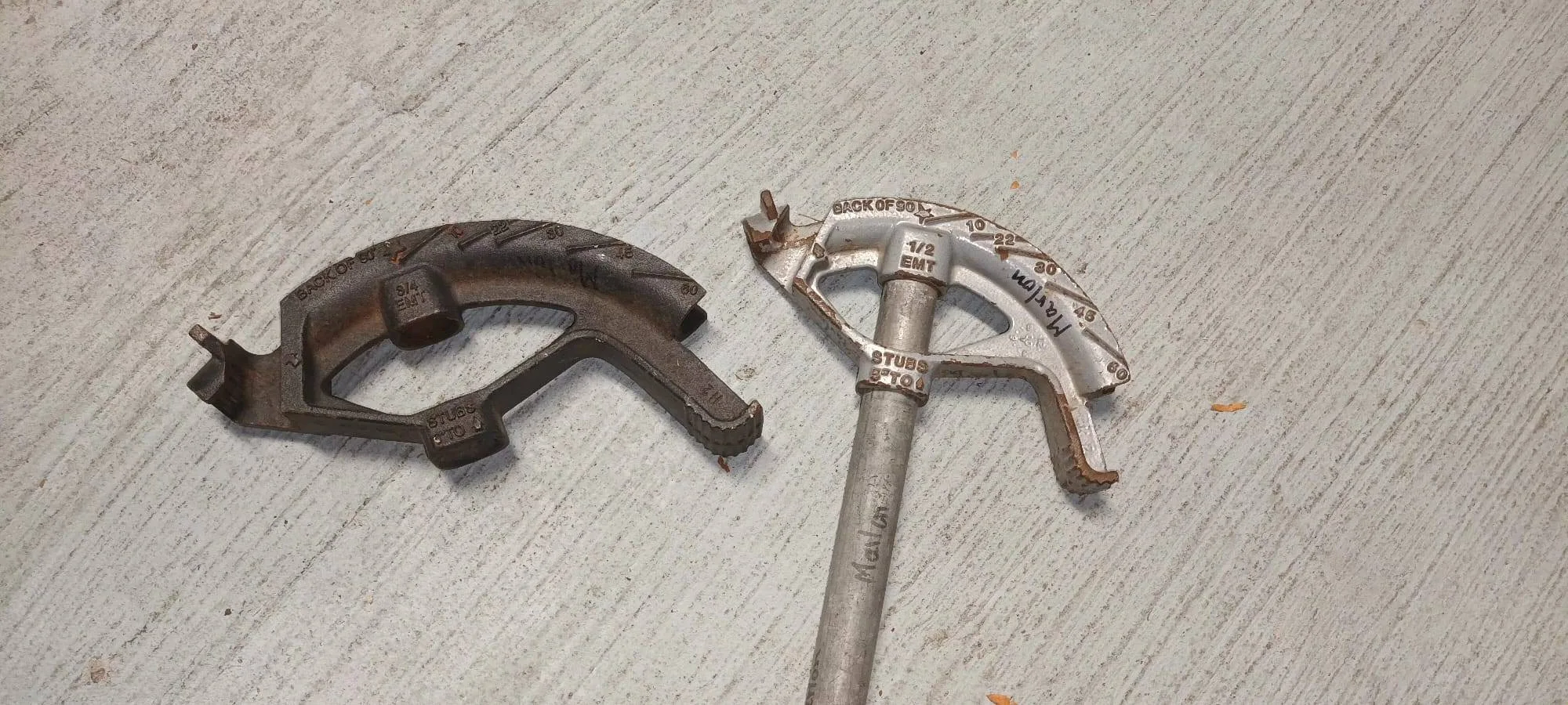 EMT pipe bender ,1/2in and 3/4in thumbnail